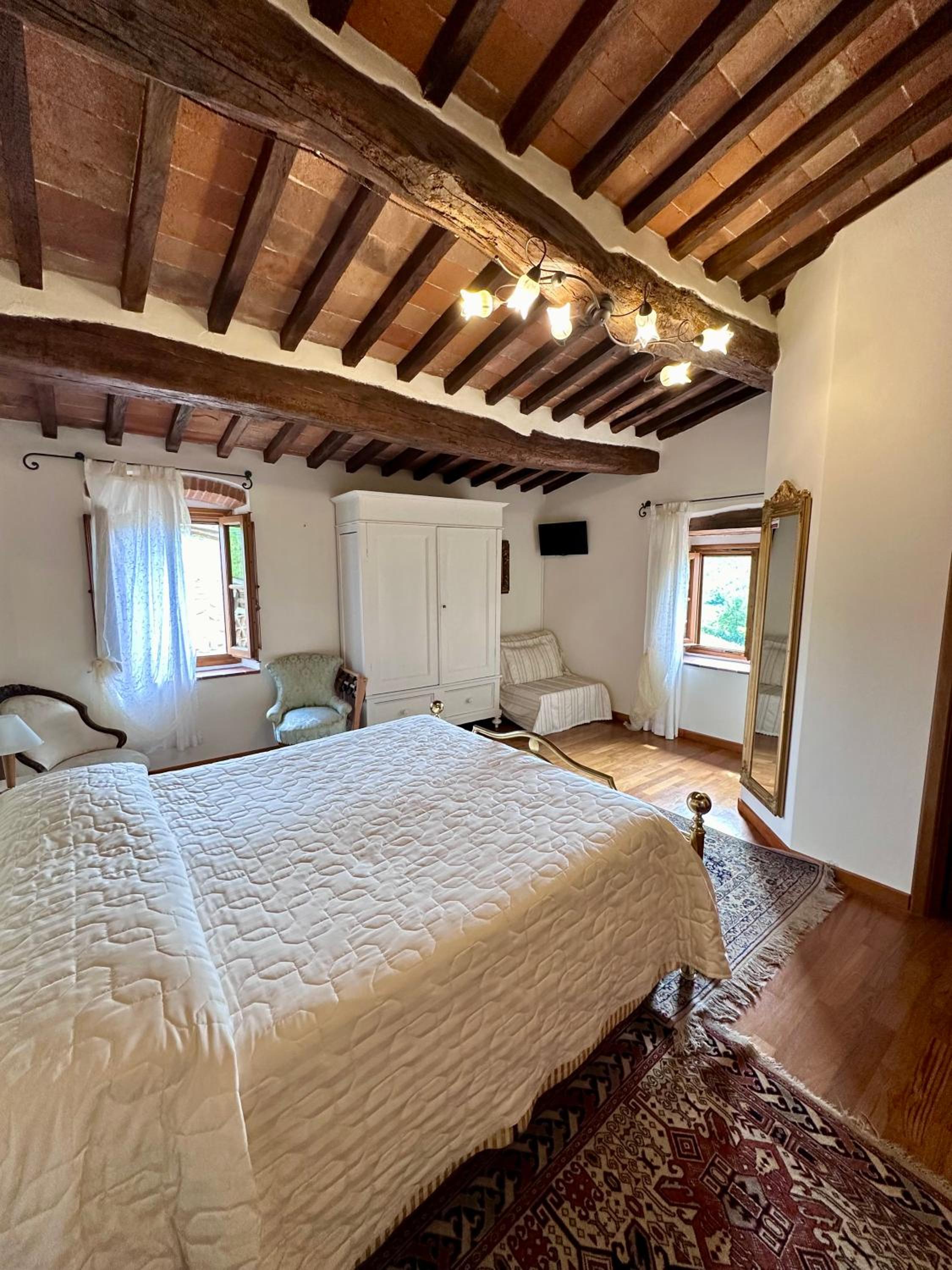 Double Room with Private Bathroom photo 1