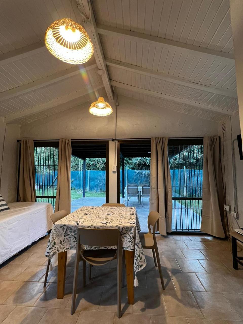 One-Bedroom House photo 3