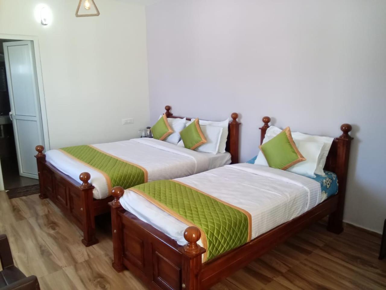 Deluxe Triple Room photo 2