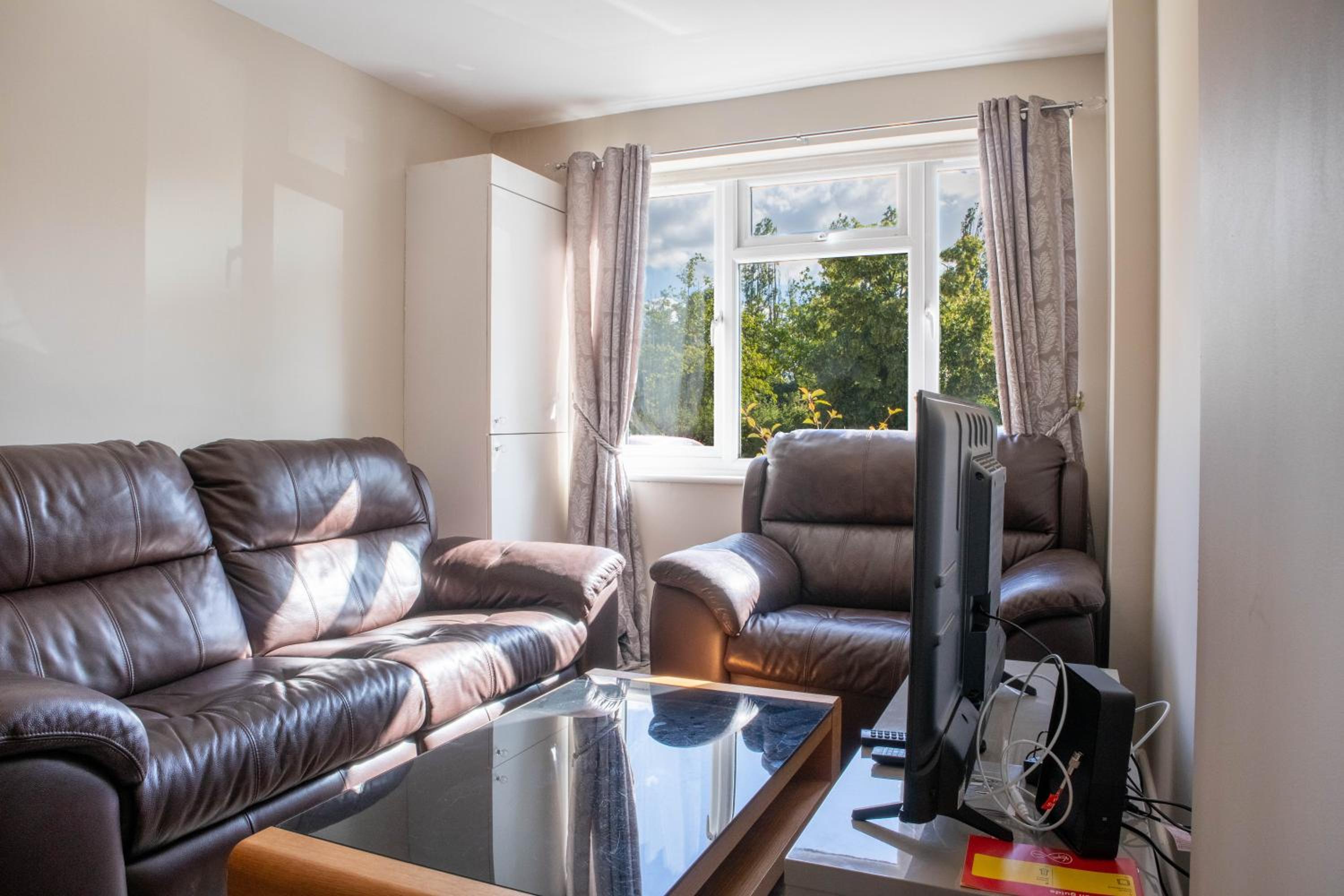 Apartment photo 1