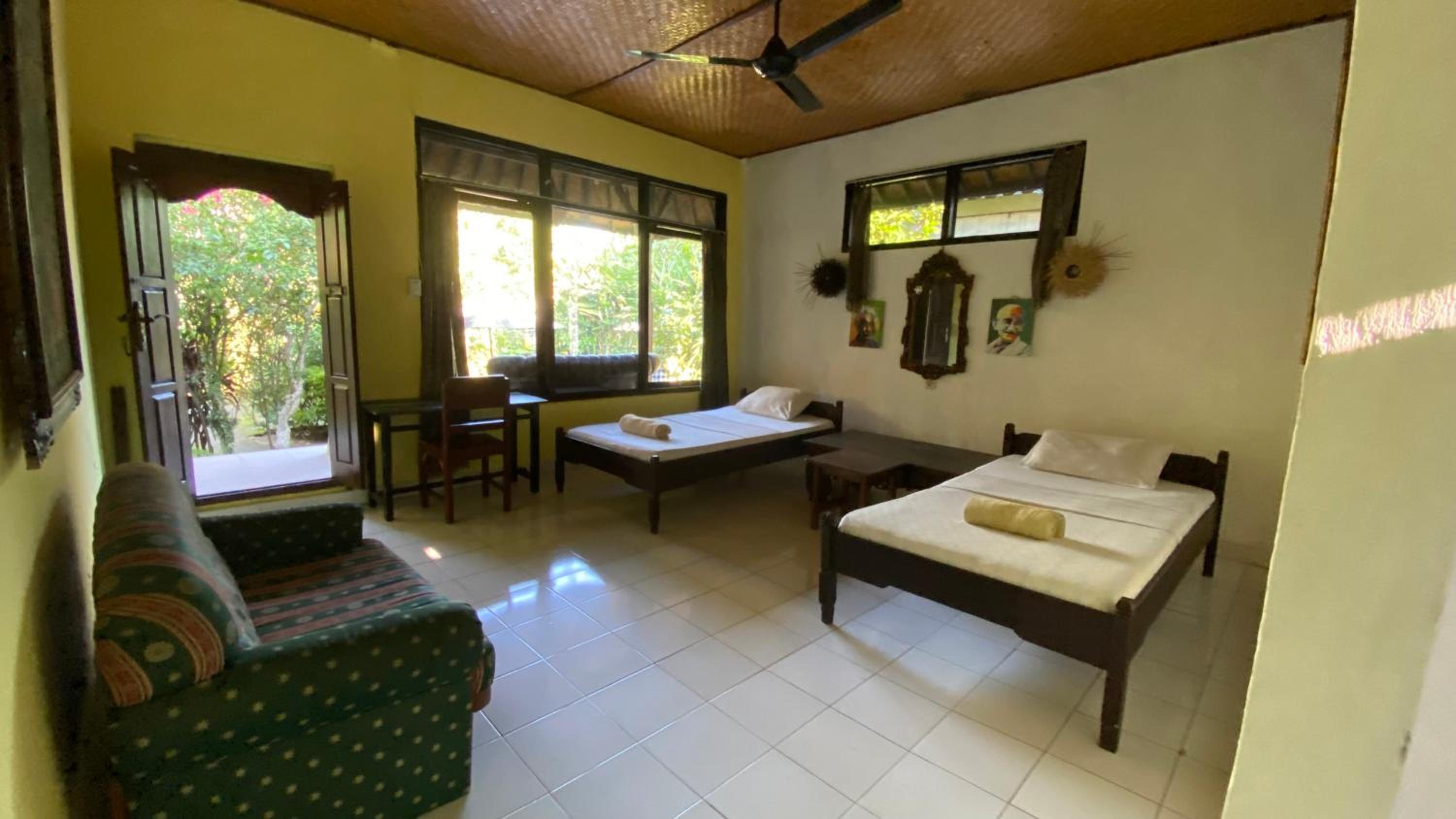 Economy Twin Room