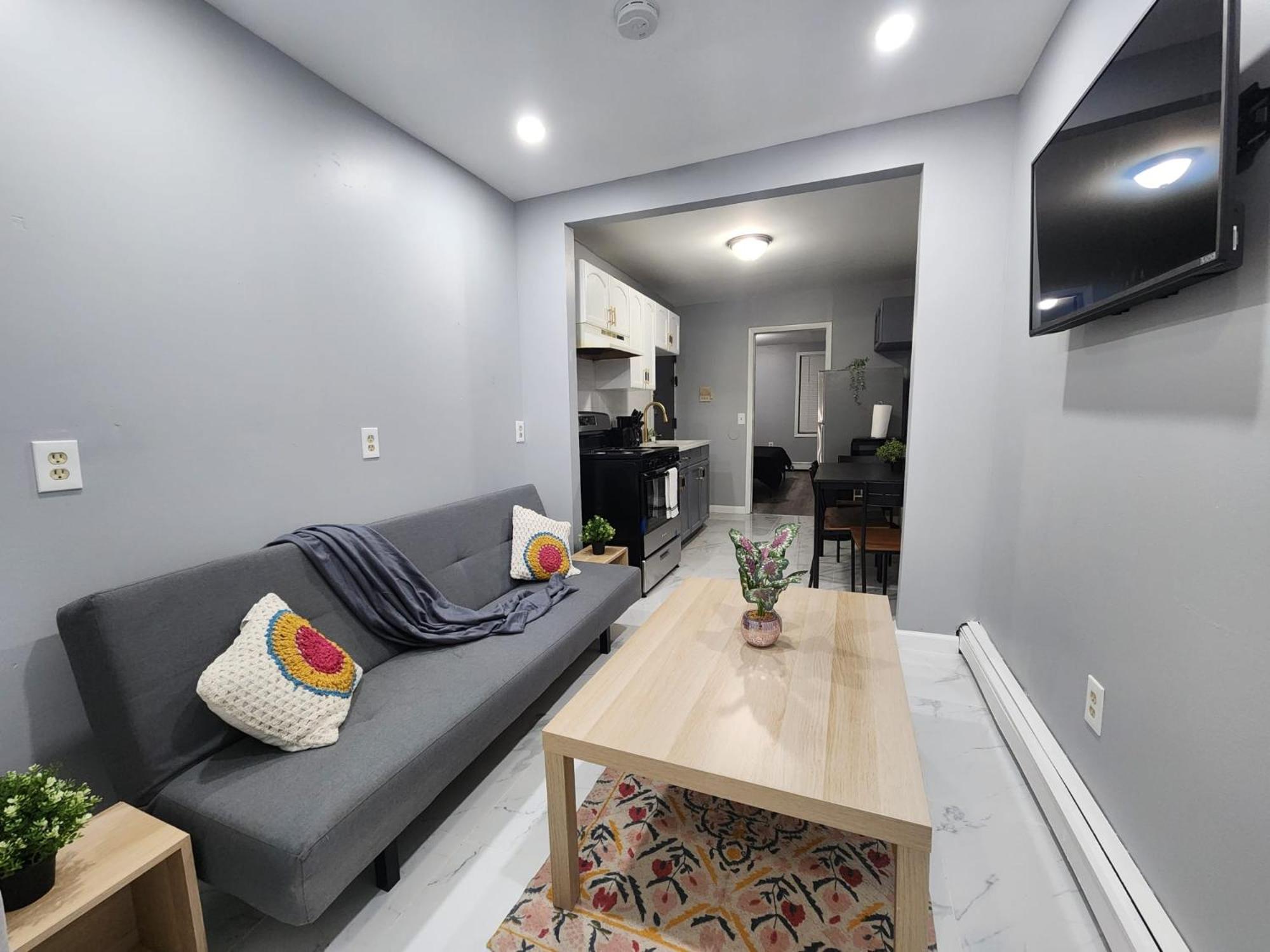 Apartment photo 1