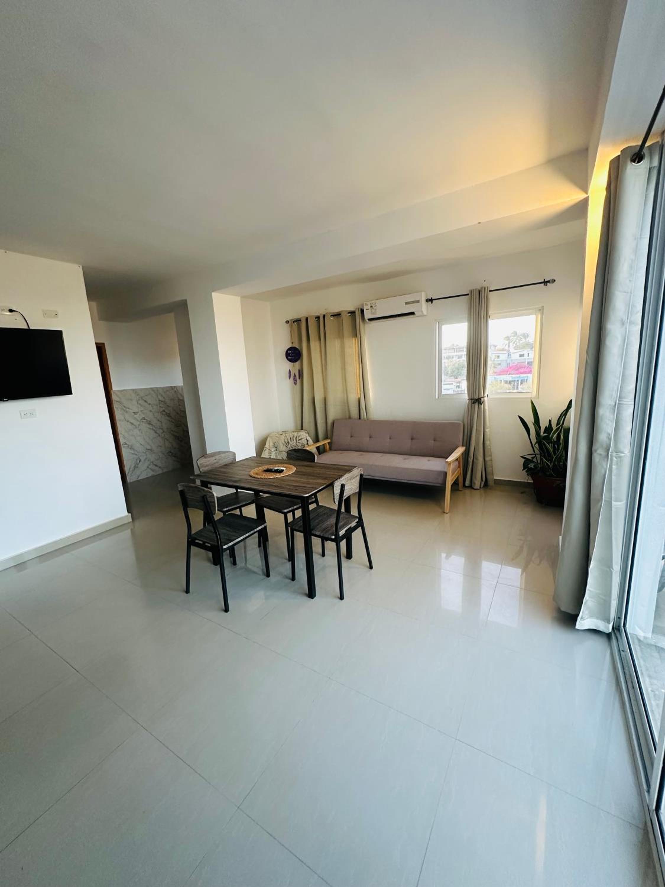 One-Bedroom Apartment