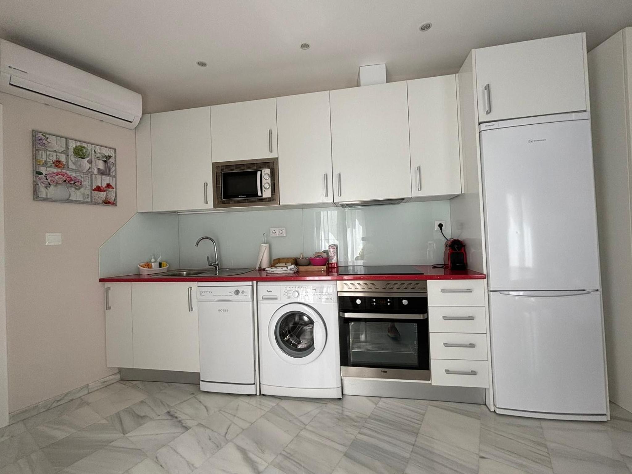 Maisonette photo 2