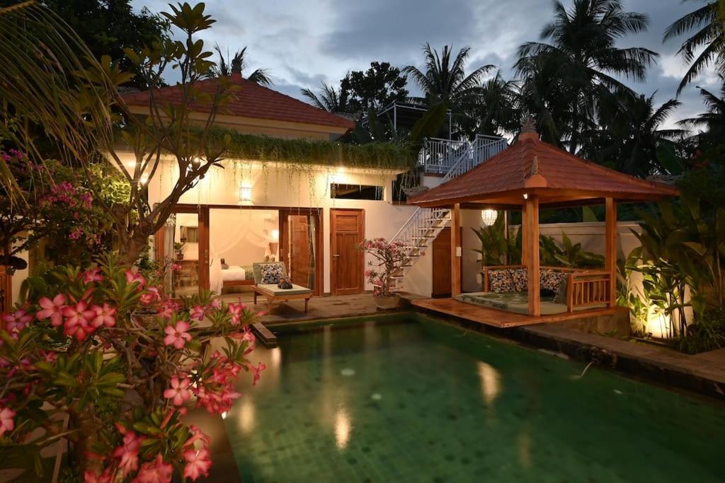 Two-Bedroom Villa photo 3