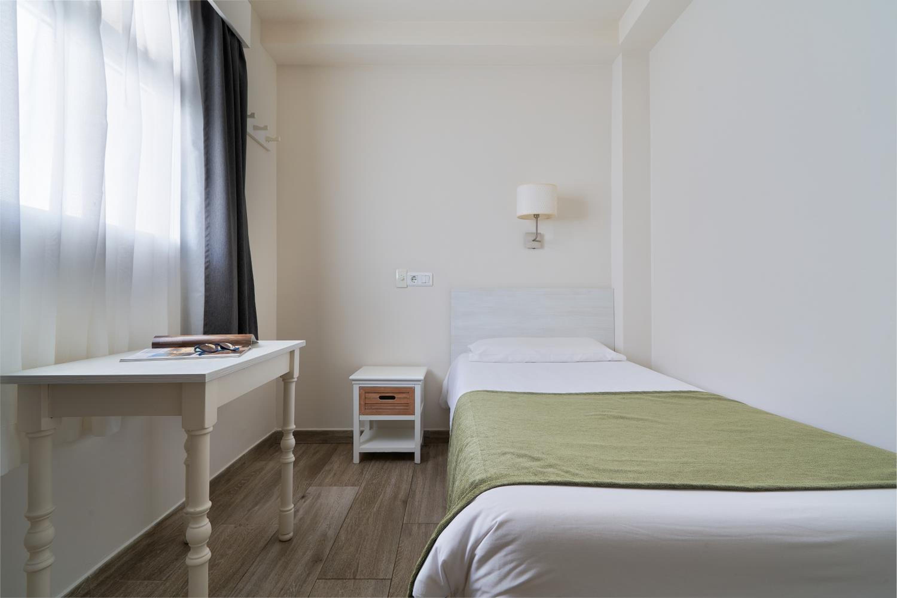 Habitación Individual Económica