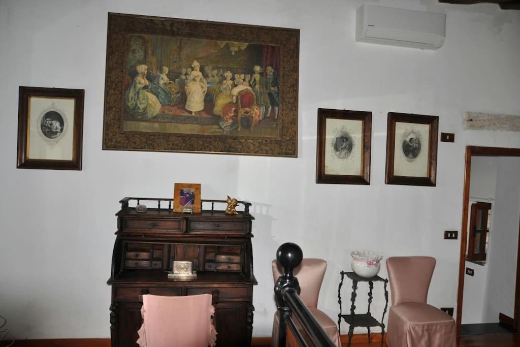 Three-Bedroom Apartment photo 2