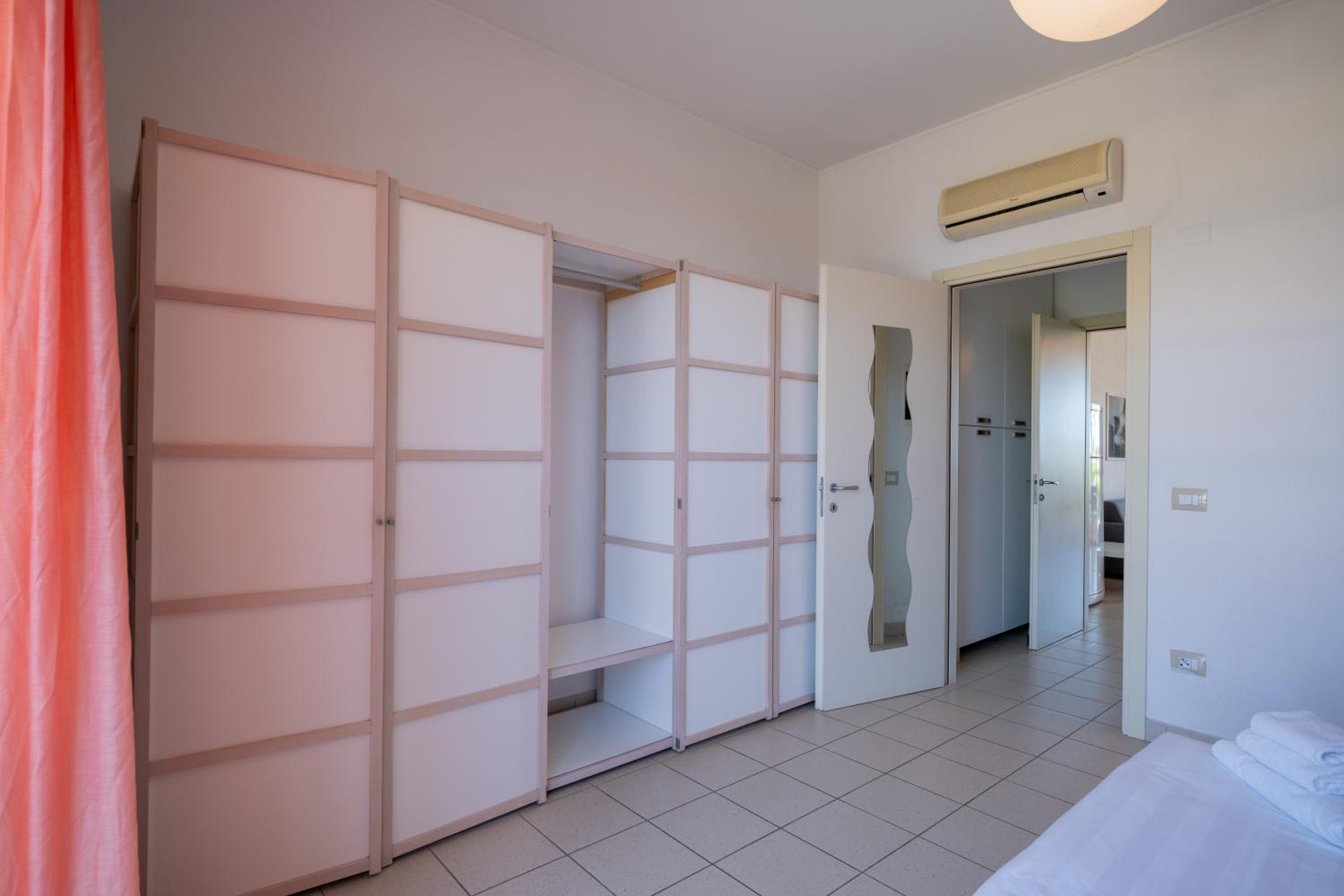 One-Bedroom Apartment with Terrace
