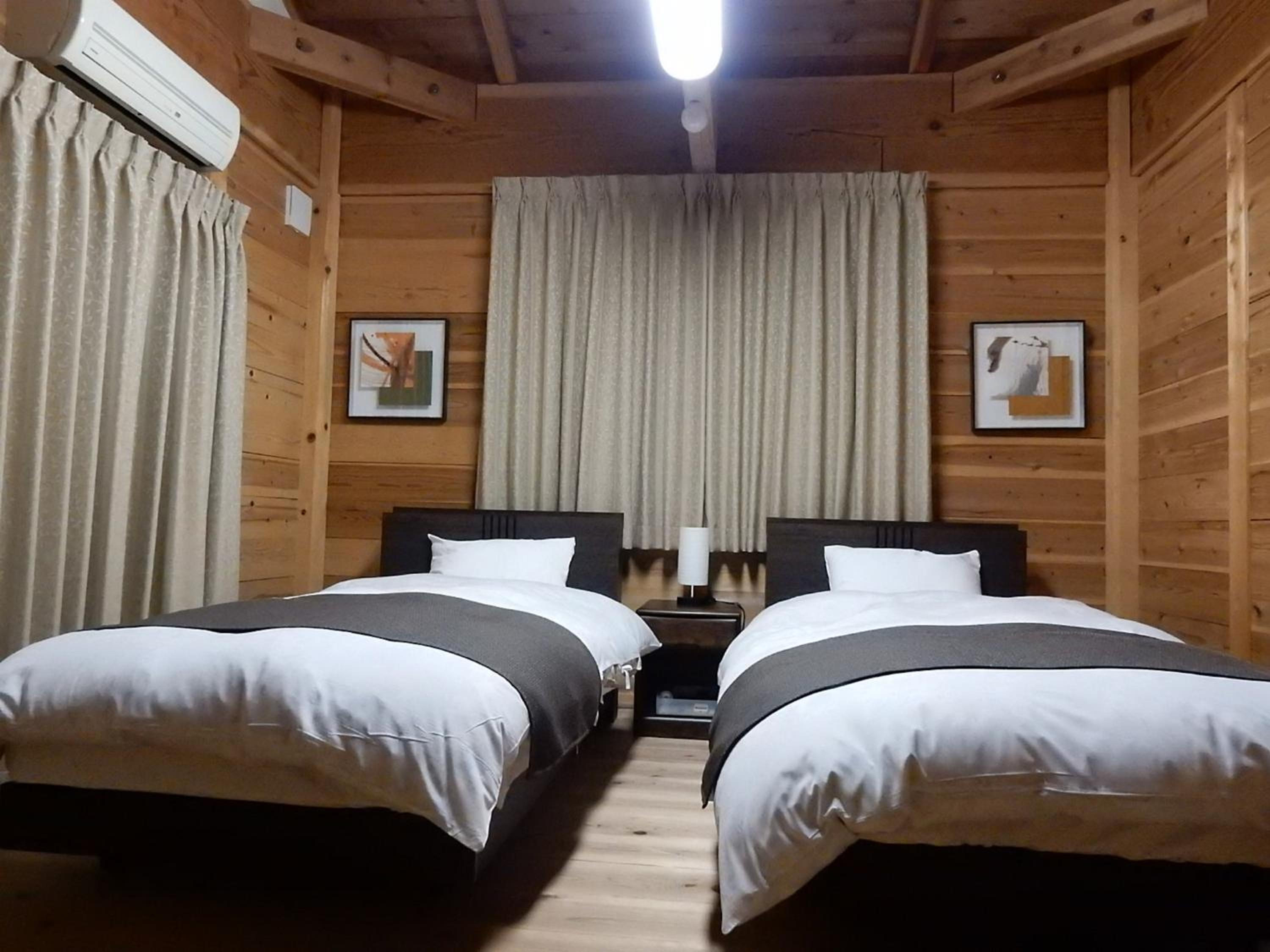 Japanese-Style Townhouse - Photo 5