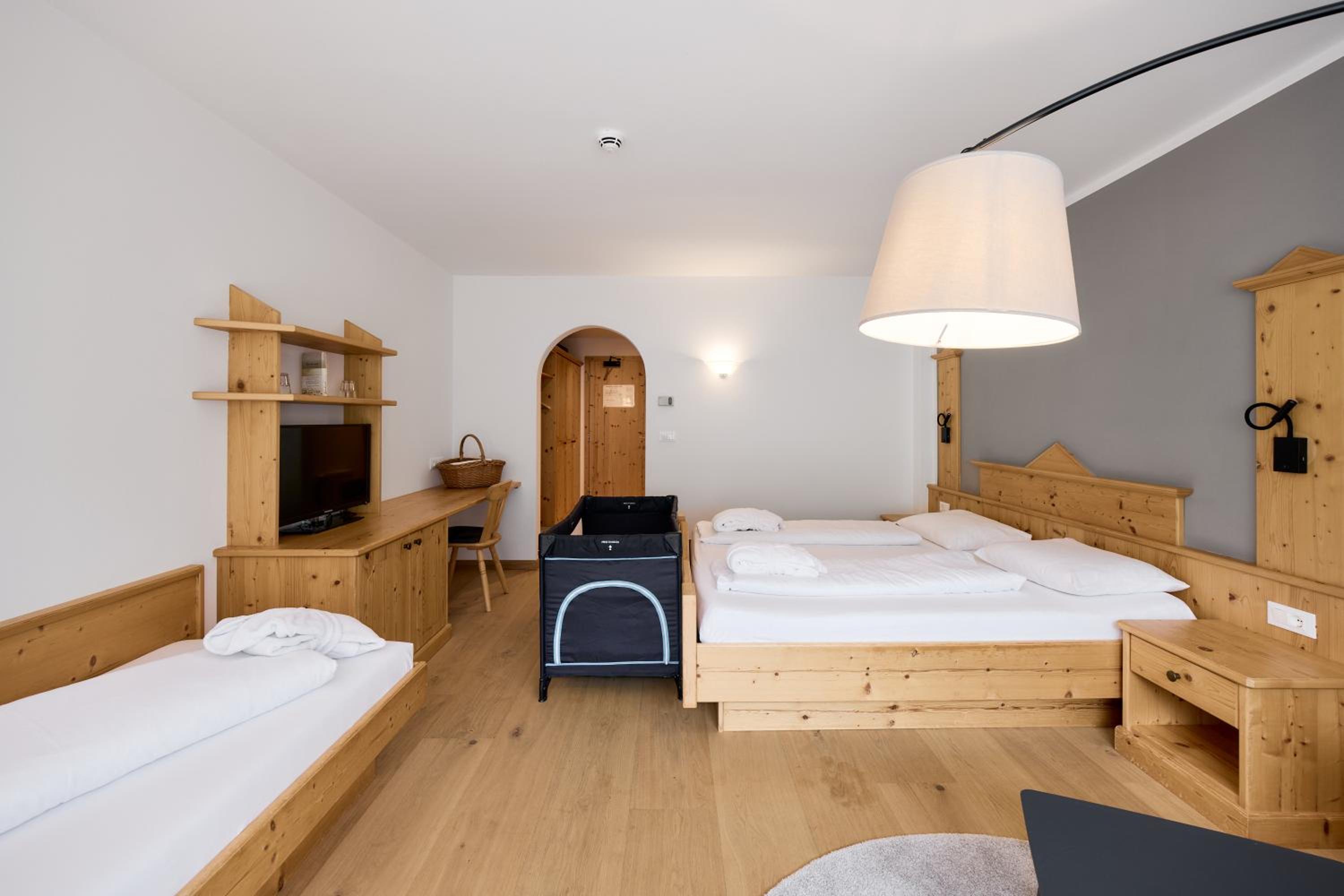Double Room with Balcony - Photo 20