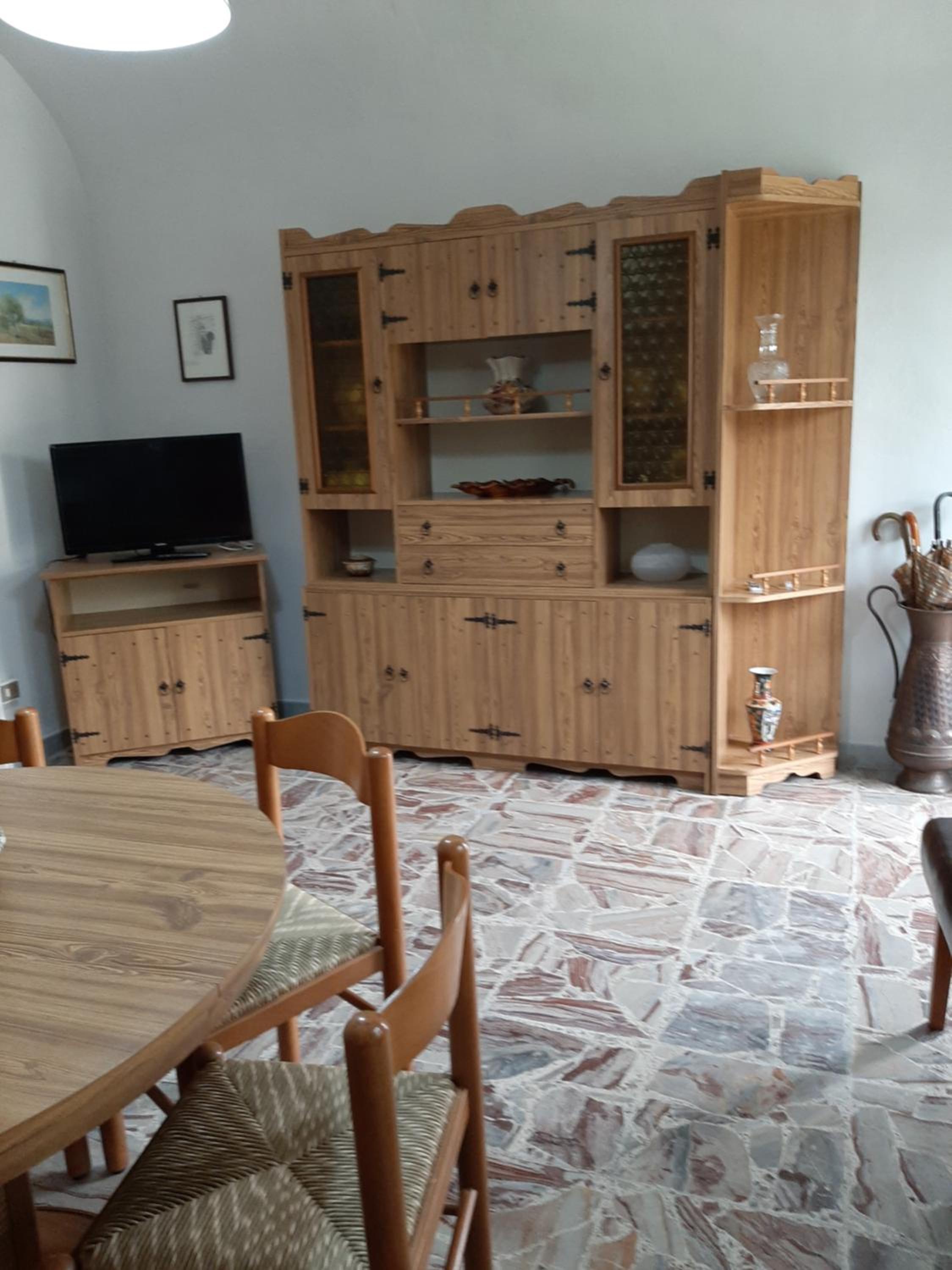 Queen Room photo 2