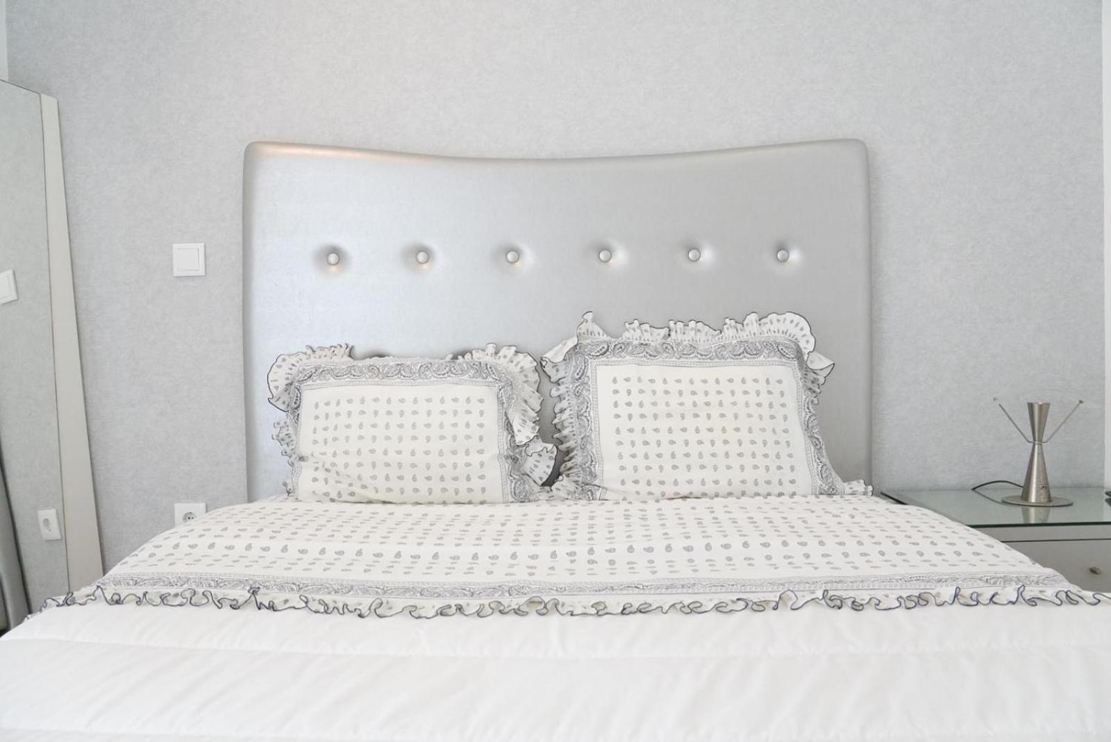 Two-Bedroom Apartment - Photo 1