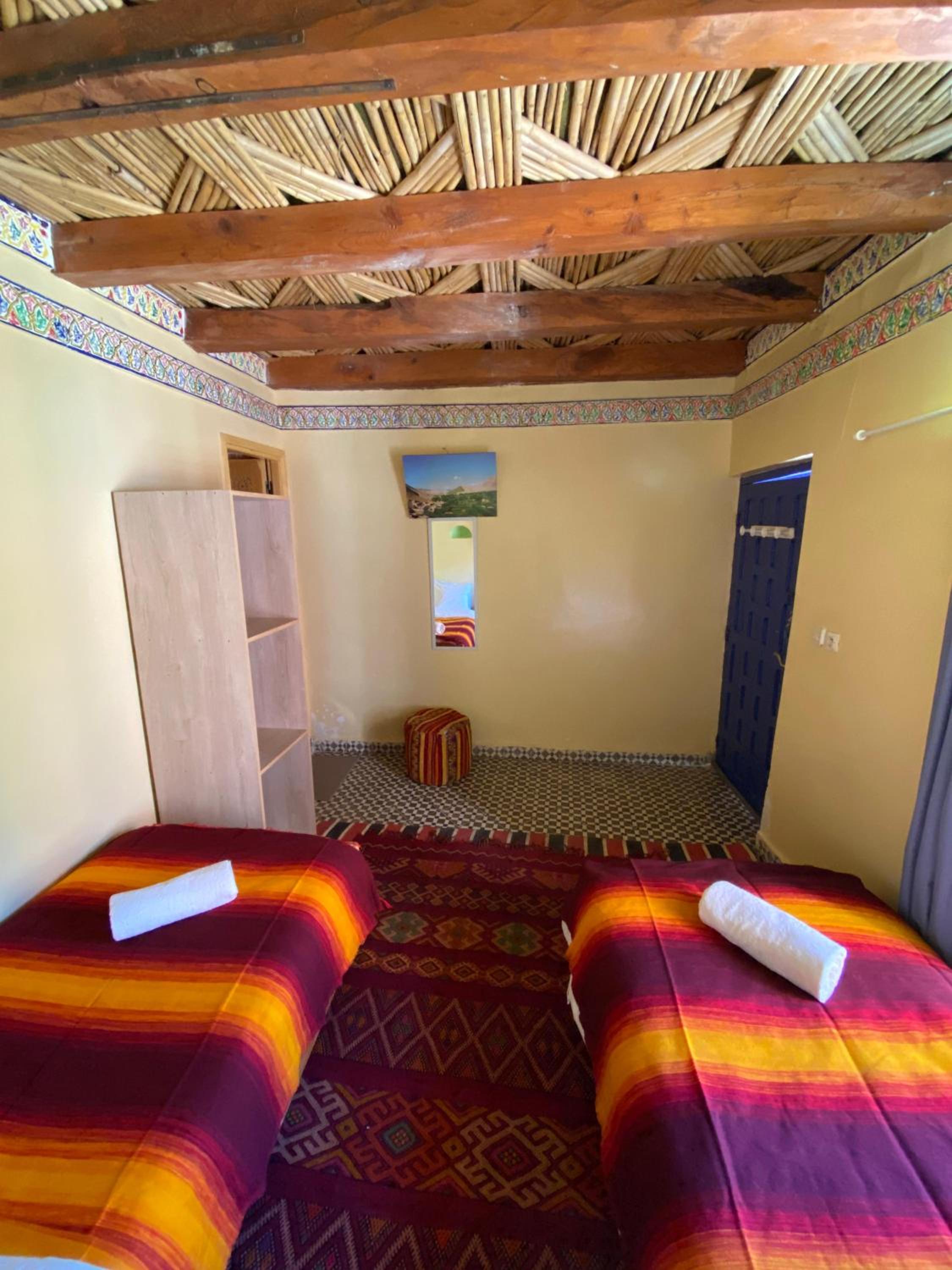 Double or Twin Room - Photo 4