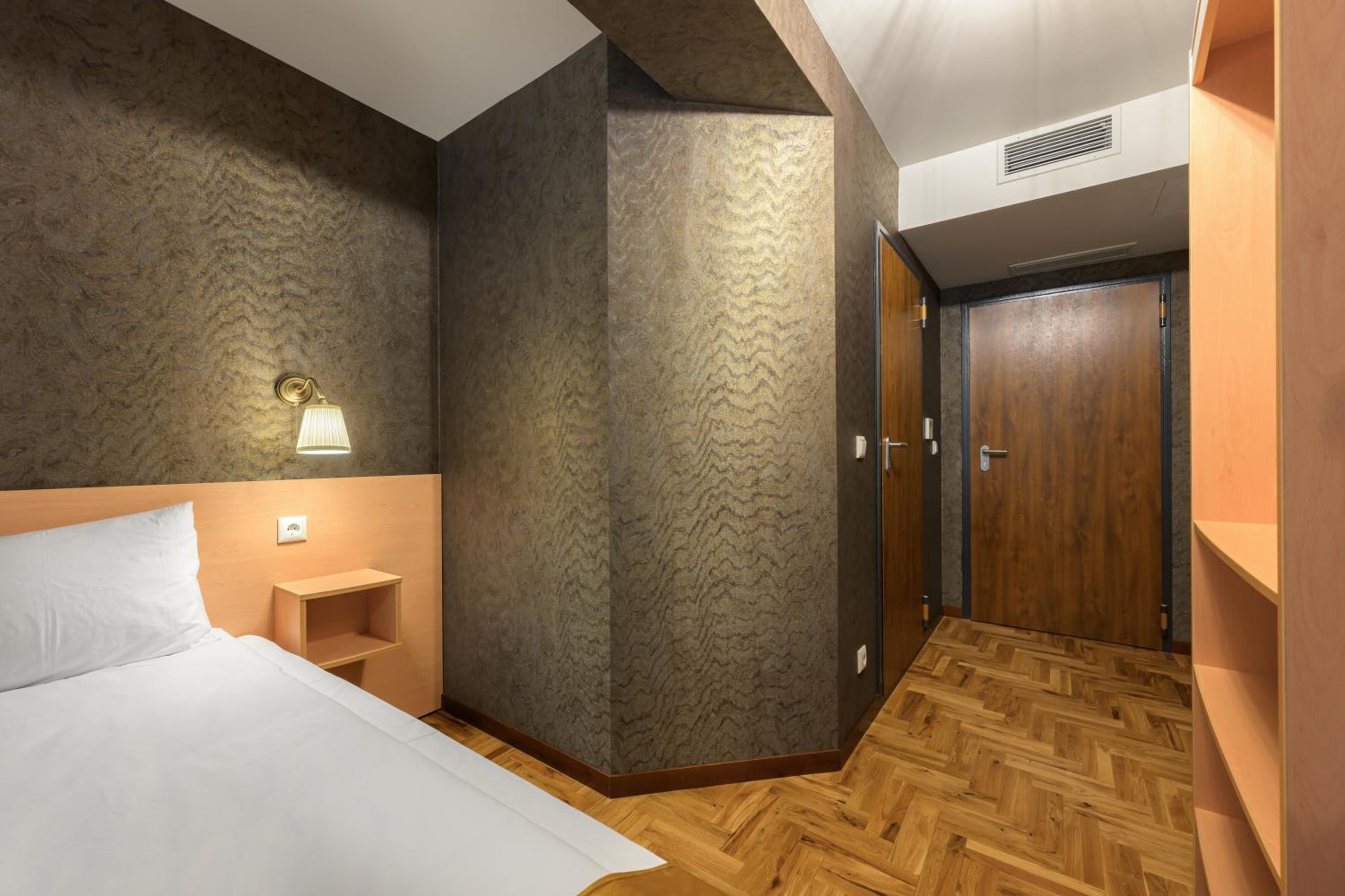 Double Room photo 2
