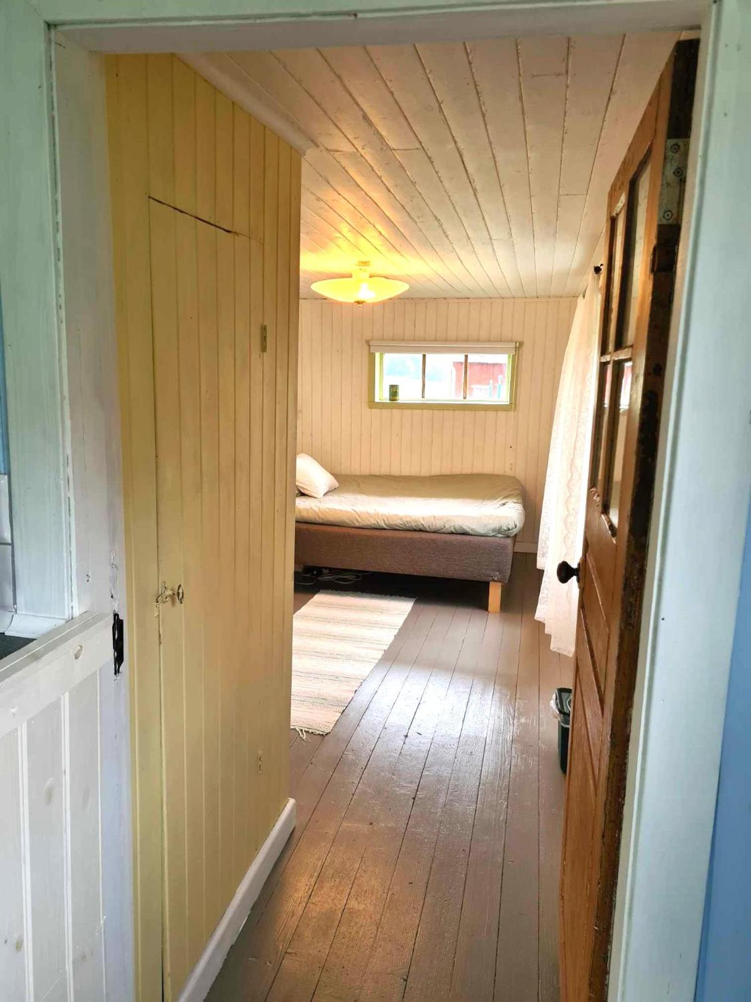 Double Room with Shared Toilet photo 2