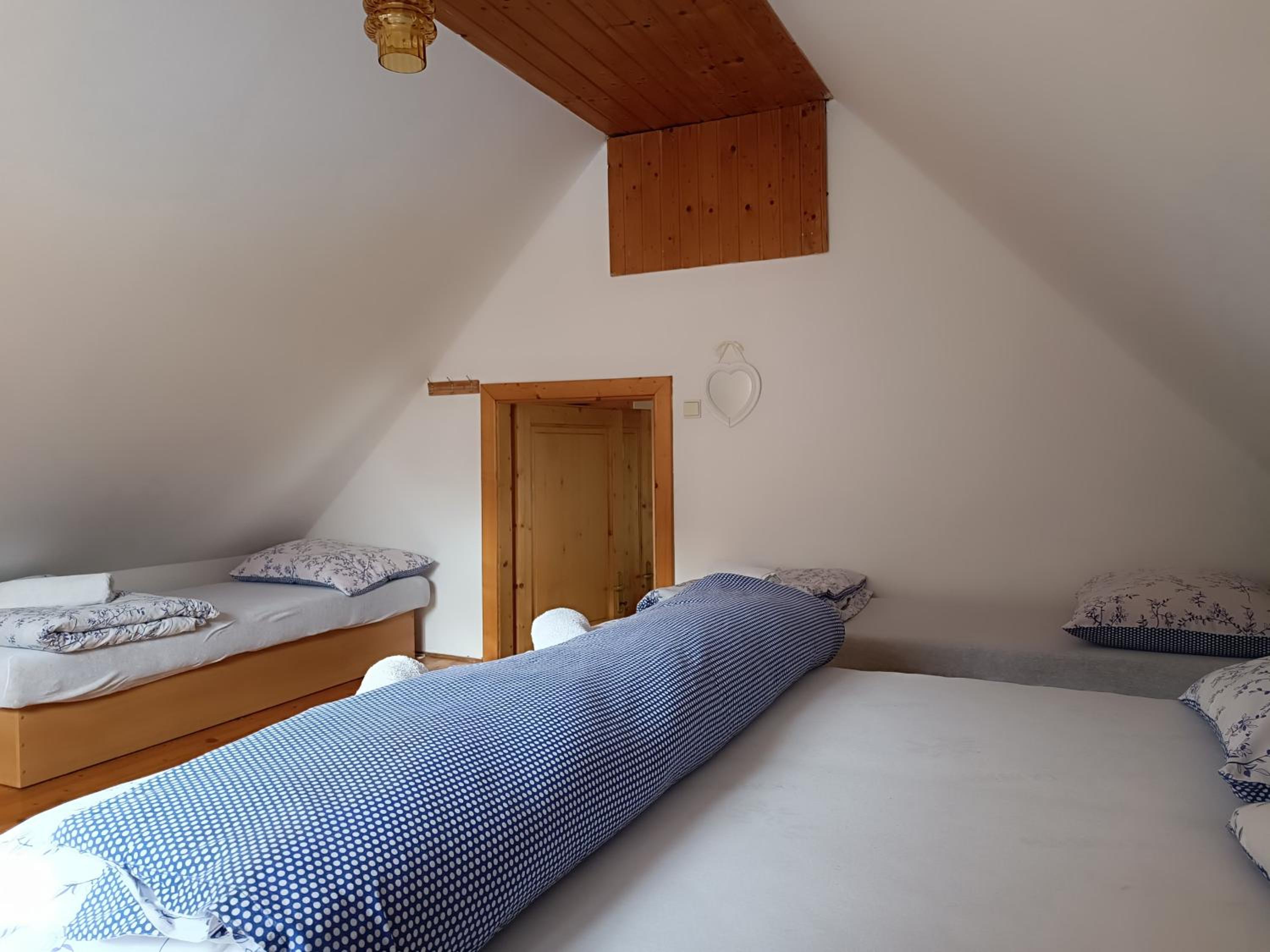 Four-Bedroom House photo 2