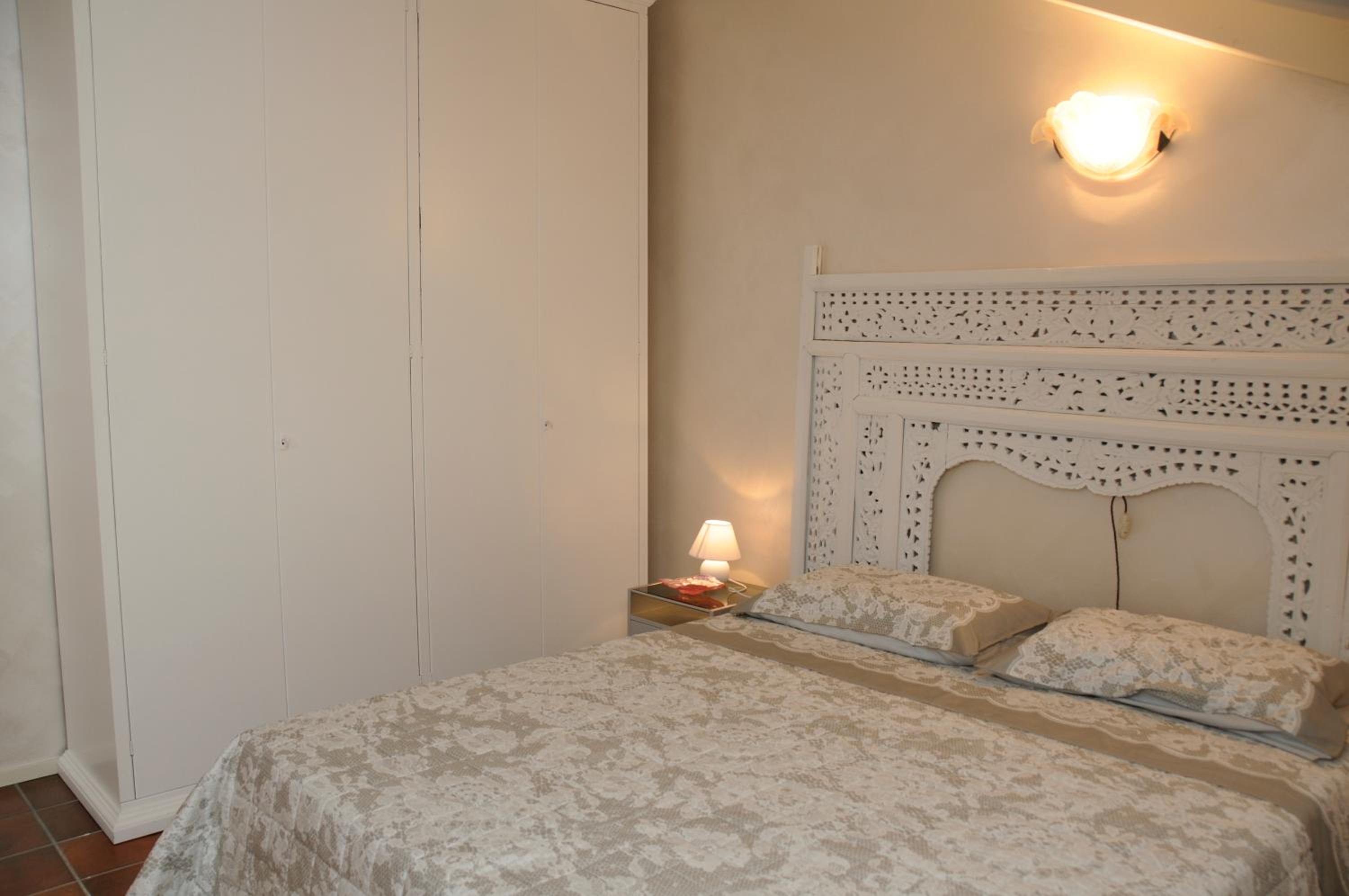 One-Bedroom Apartment (3 Adults)