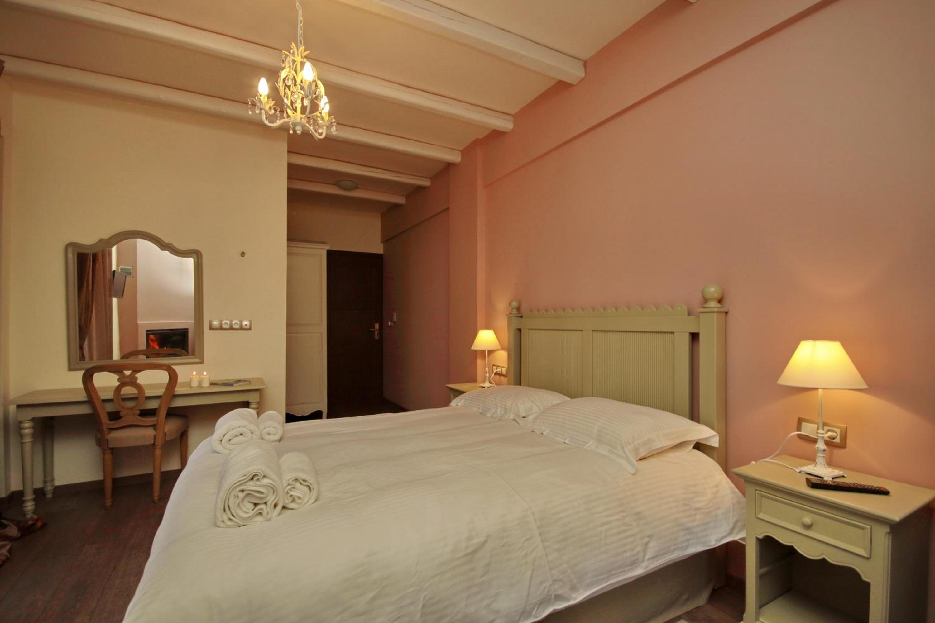 Double Room with Balcony photo 2