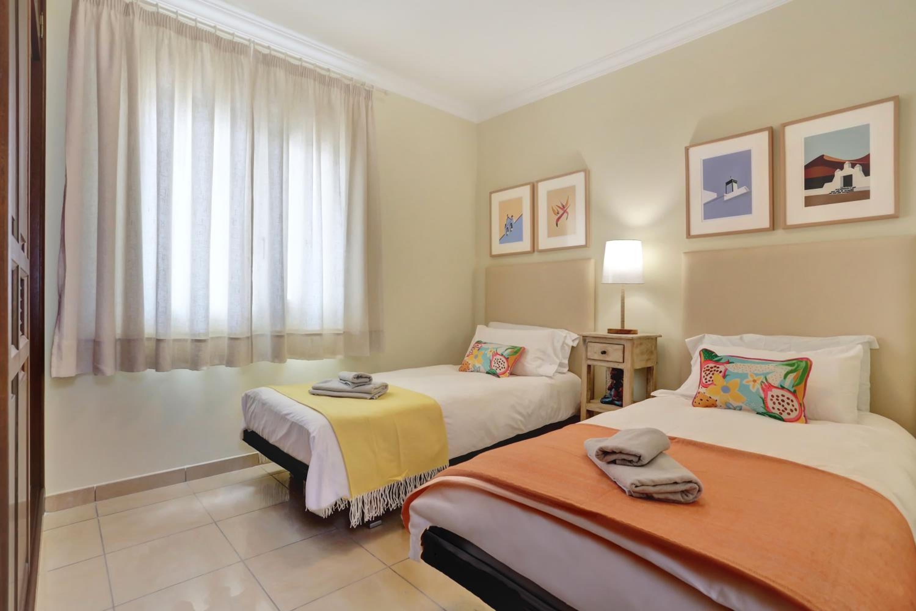 Villa de Tres Habitaciones
