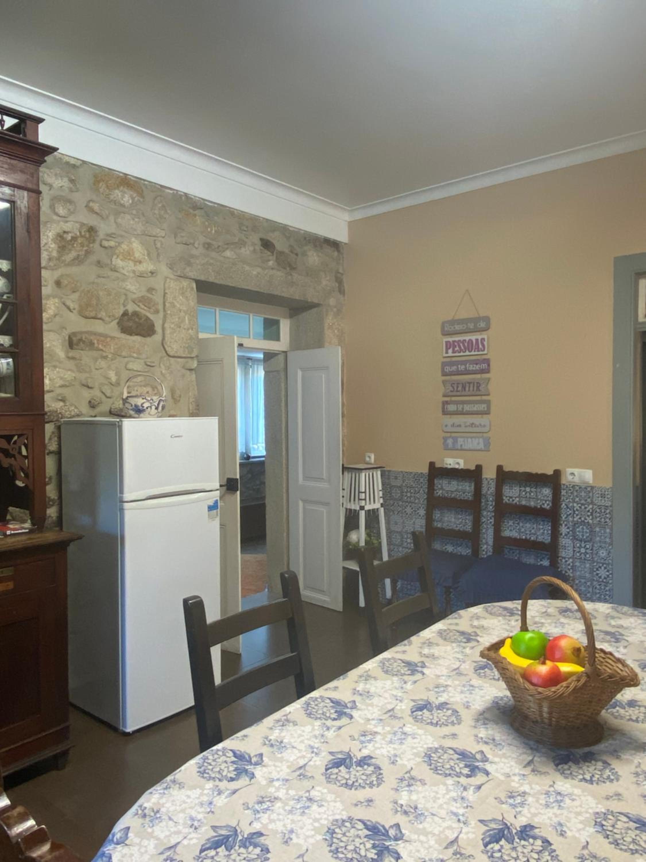 Four-Bedroom House - Photo 15