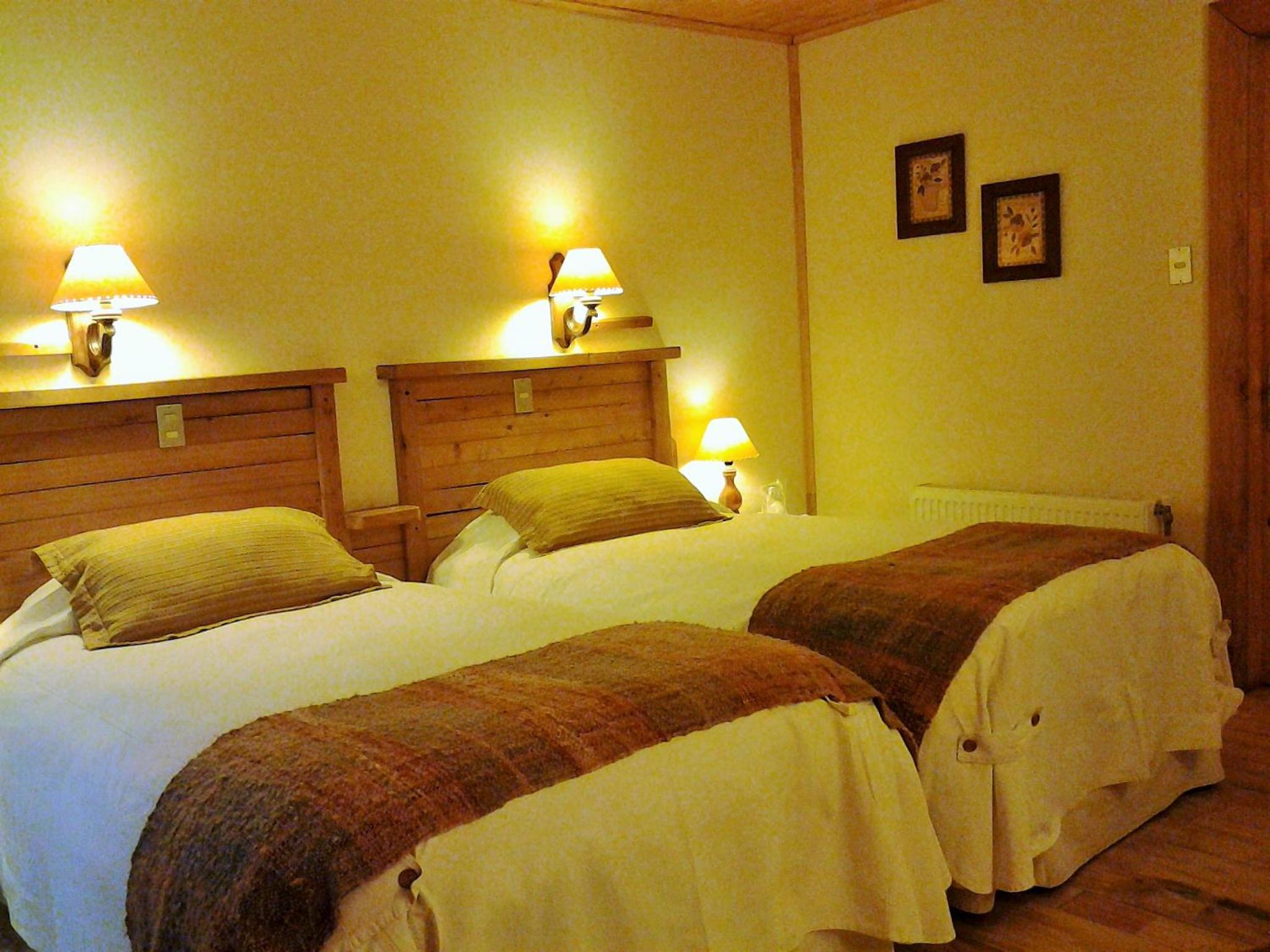 Double Room with 2 Single Beds photo 1