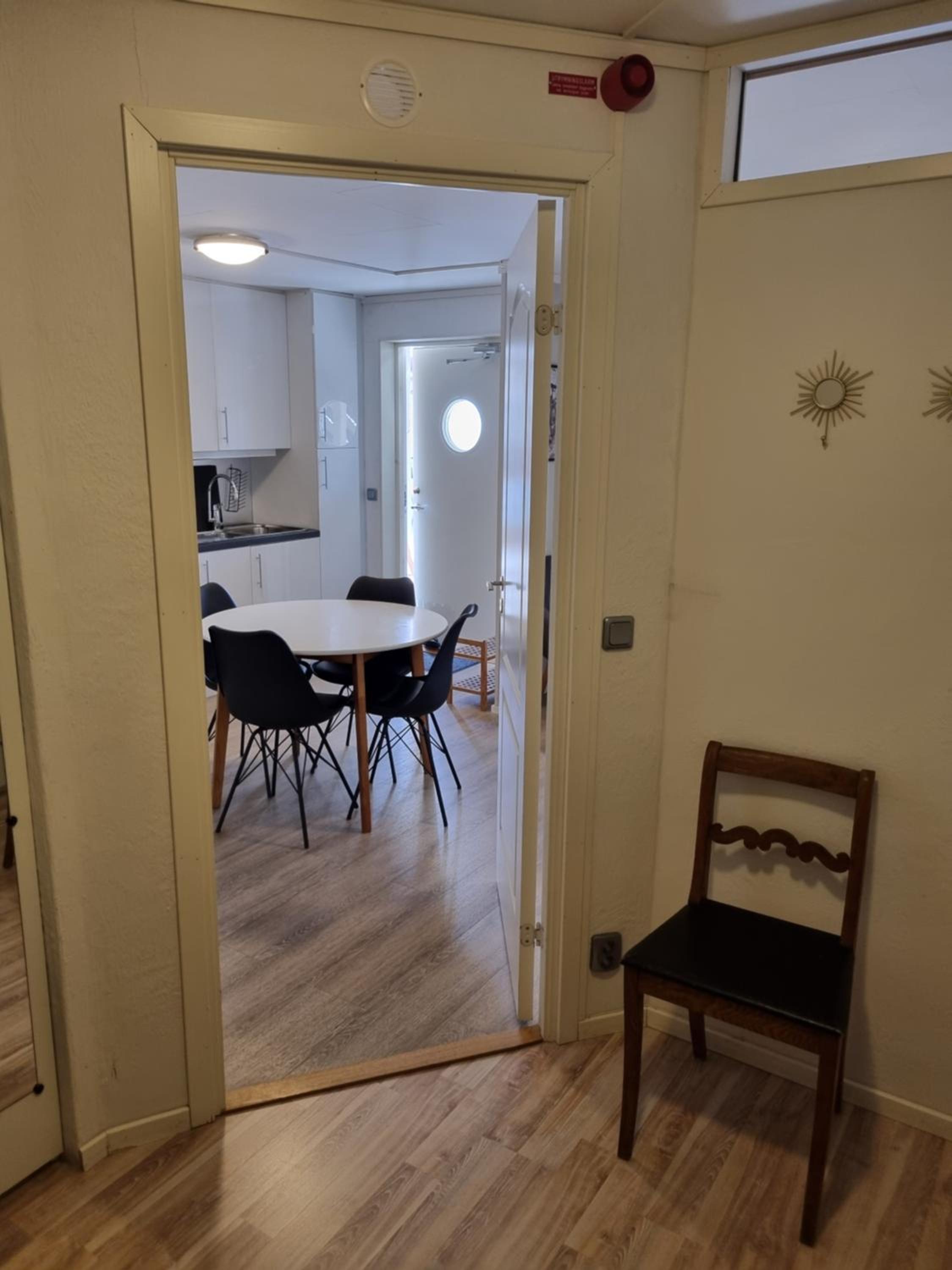 Apartment photo 3