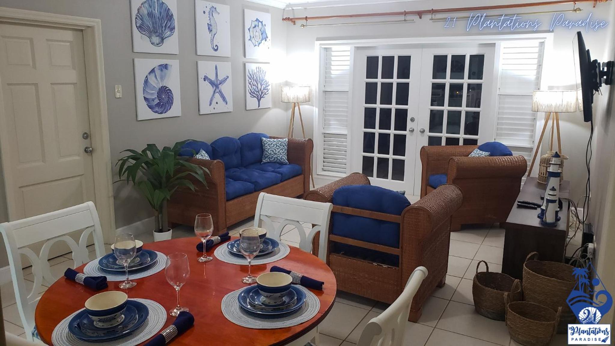 Three-Bedroom Villa photo 1