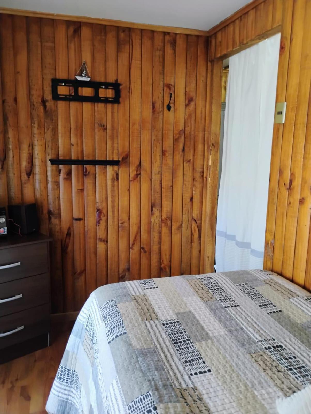 Three-Bedroom Holiday Home  photo 3