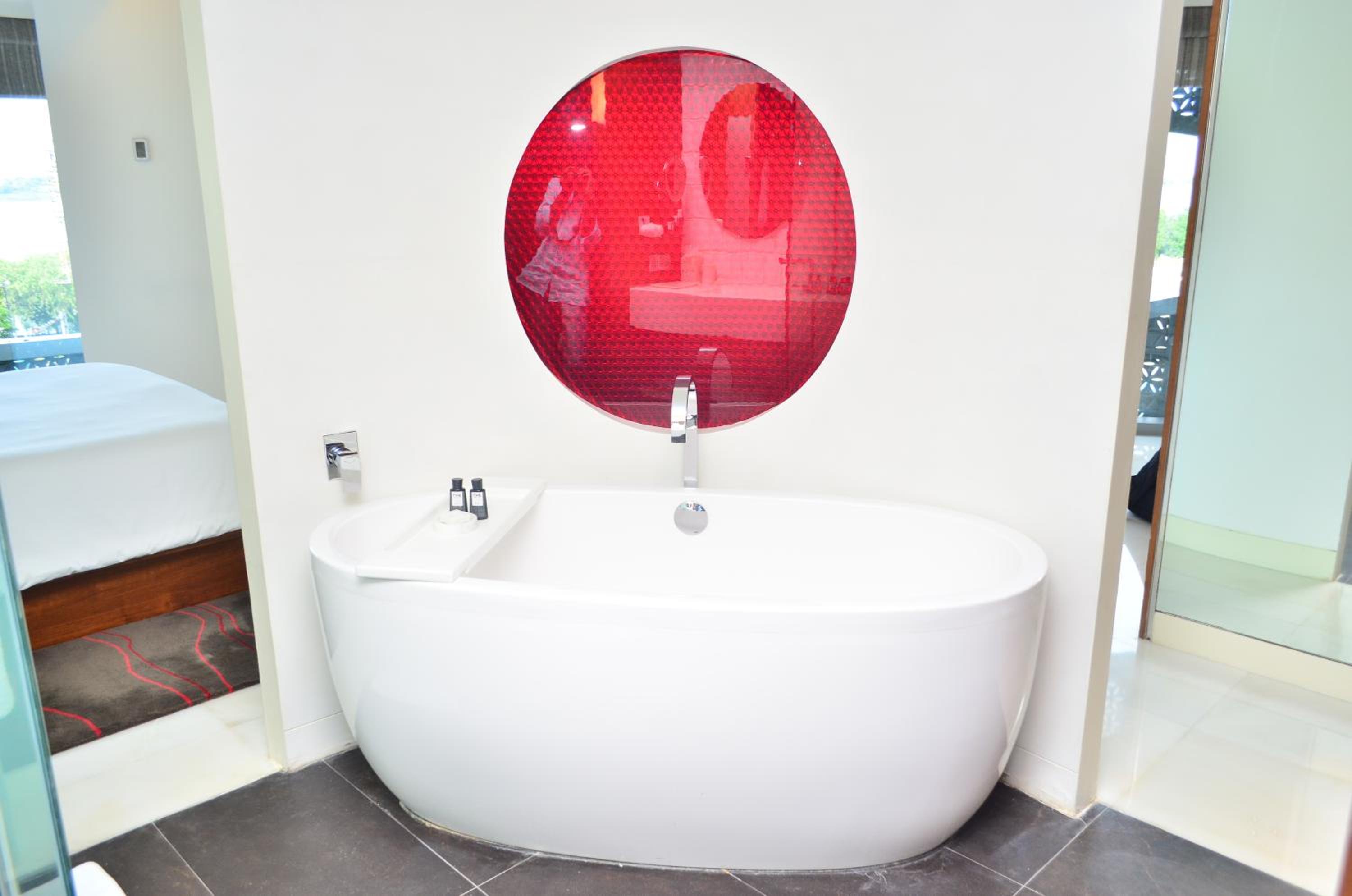 Panaromic Suite (20% off on session of Spa ,15% Off on Laundry service ,Complimentary Welcome Drink on arrival)