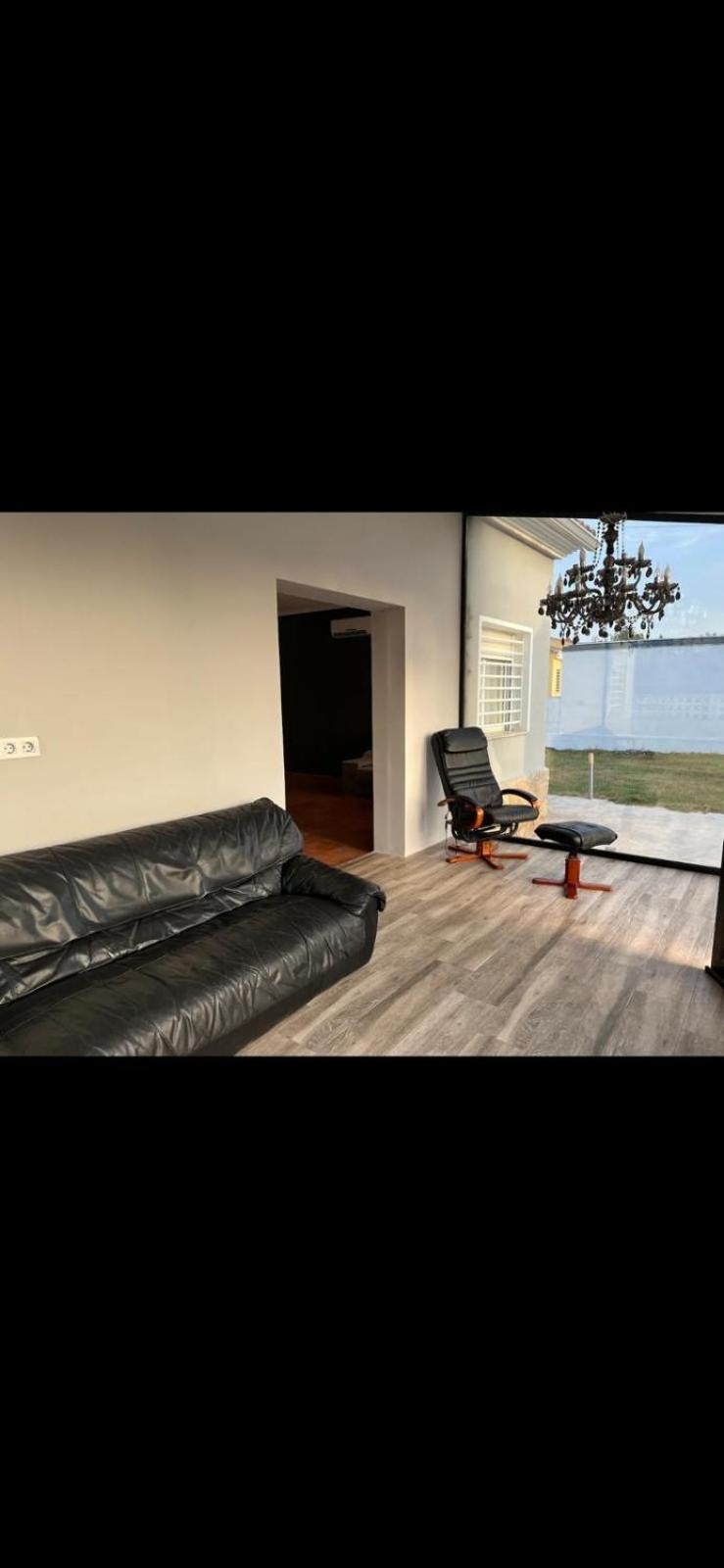 Casa de tres habitaciones