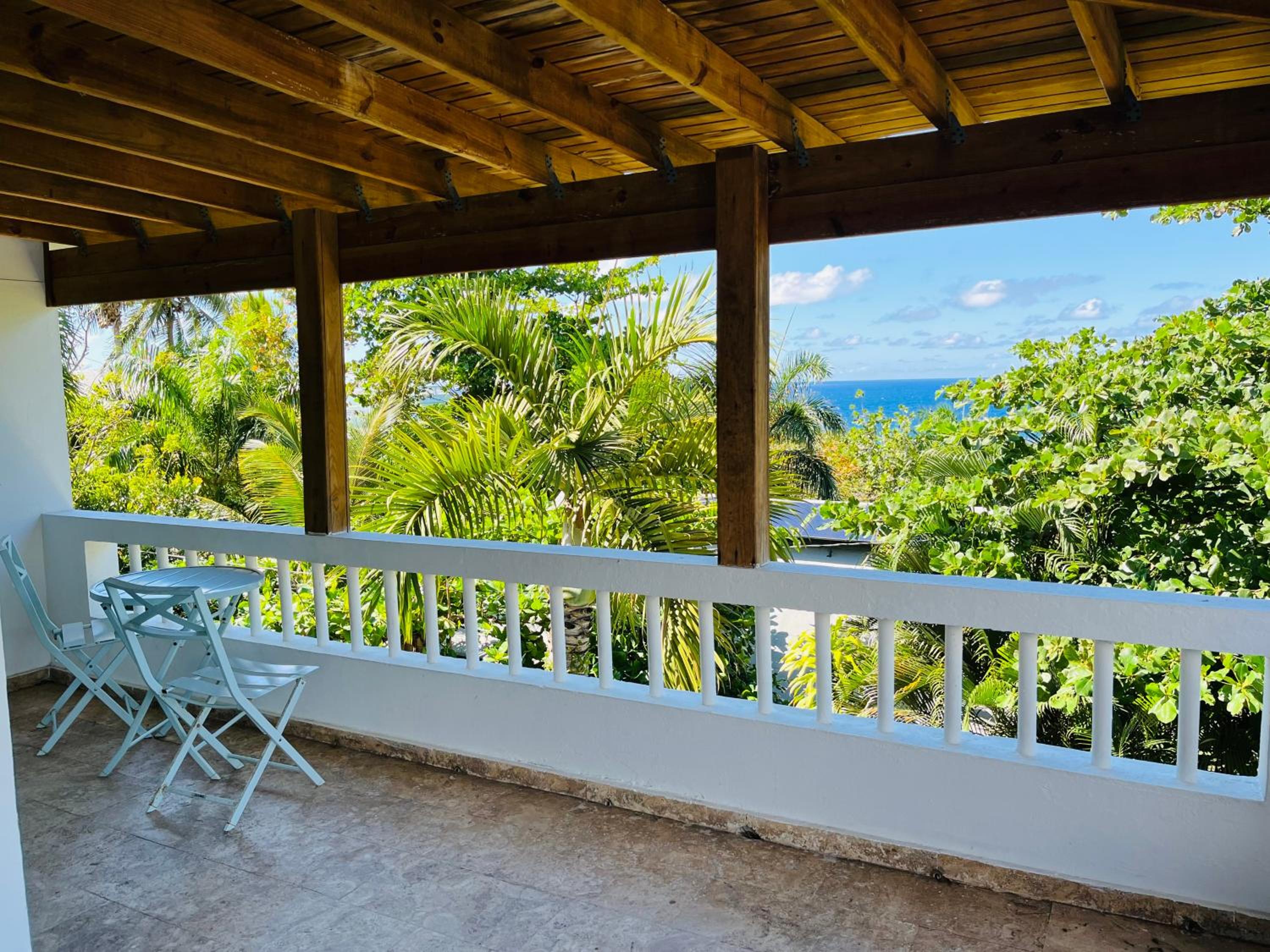 2 King Beds with Private Balcony photo 2