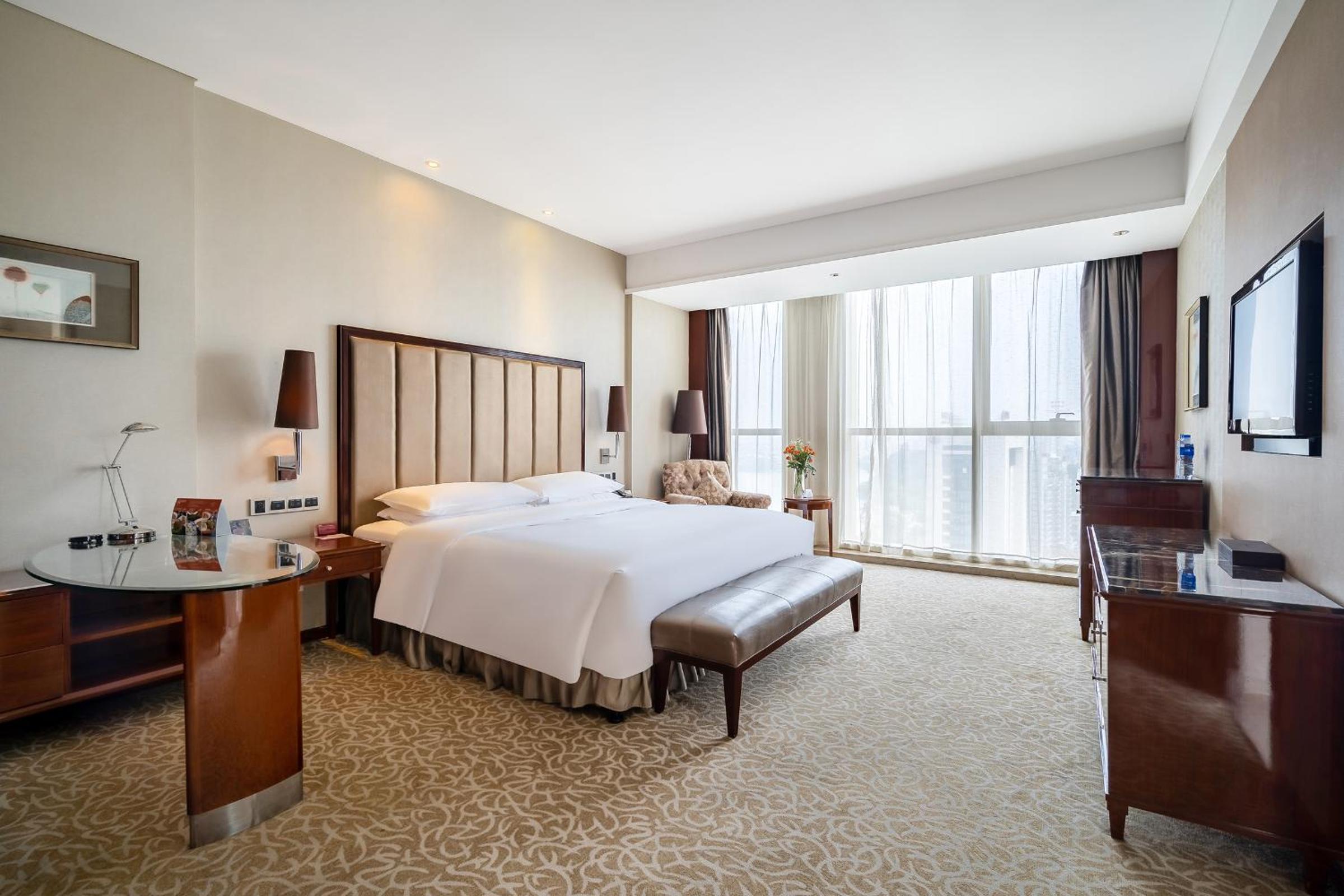 Premium King Room