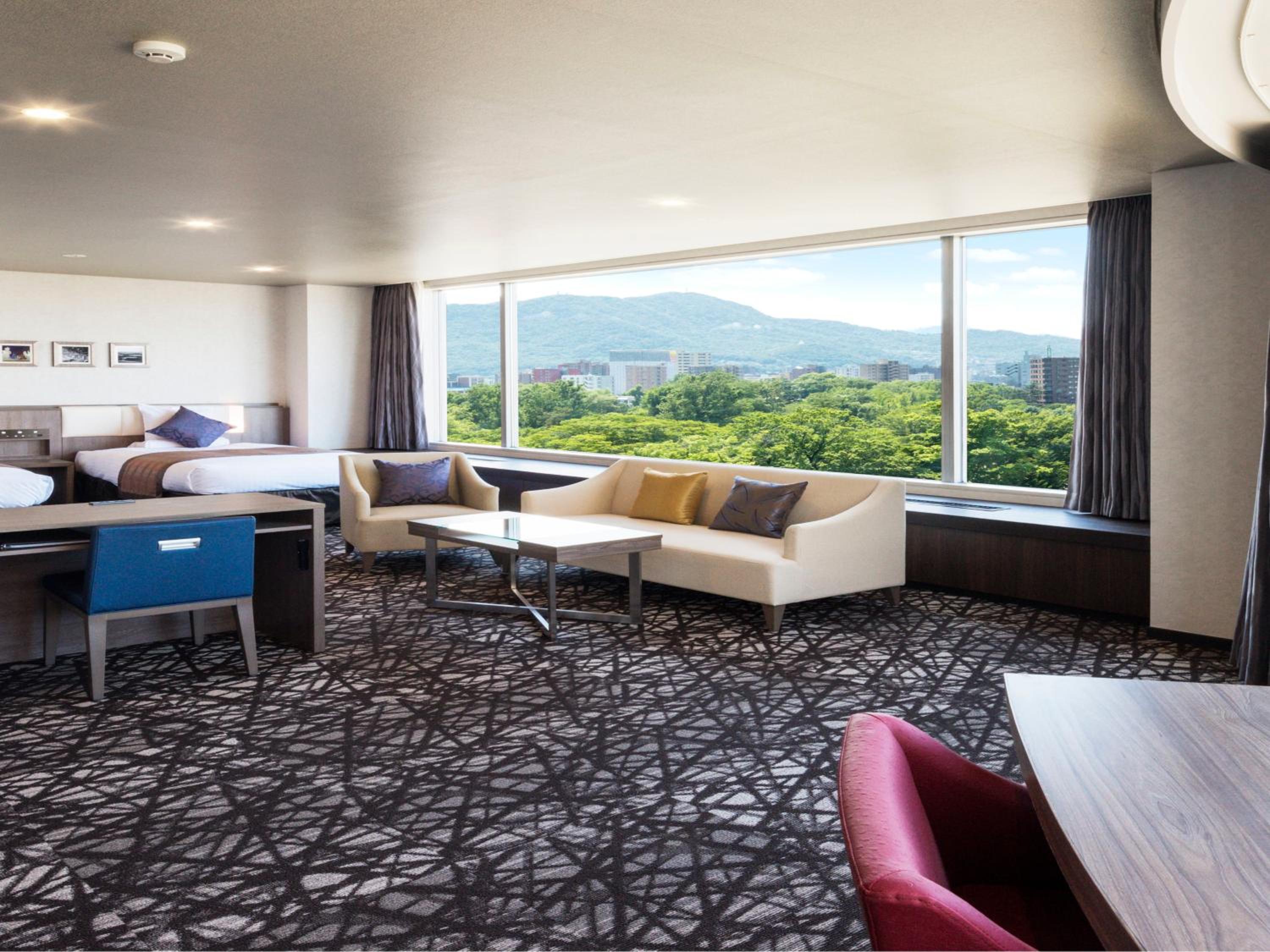 Grand Deluxe Room - Park View - Non-Smoking photo 3