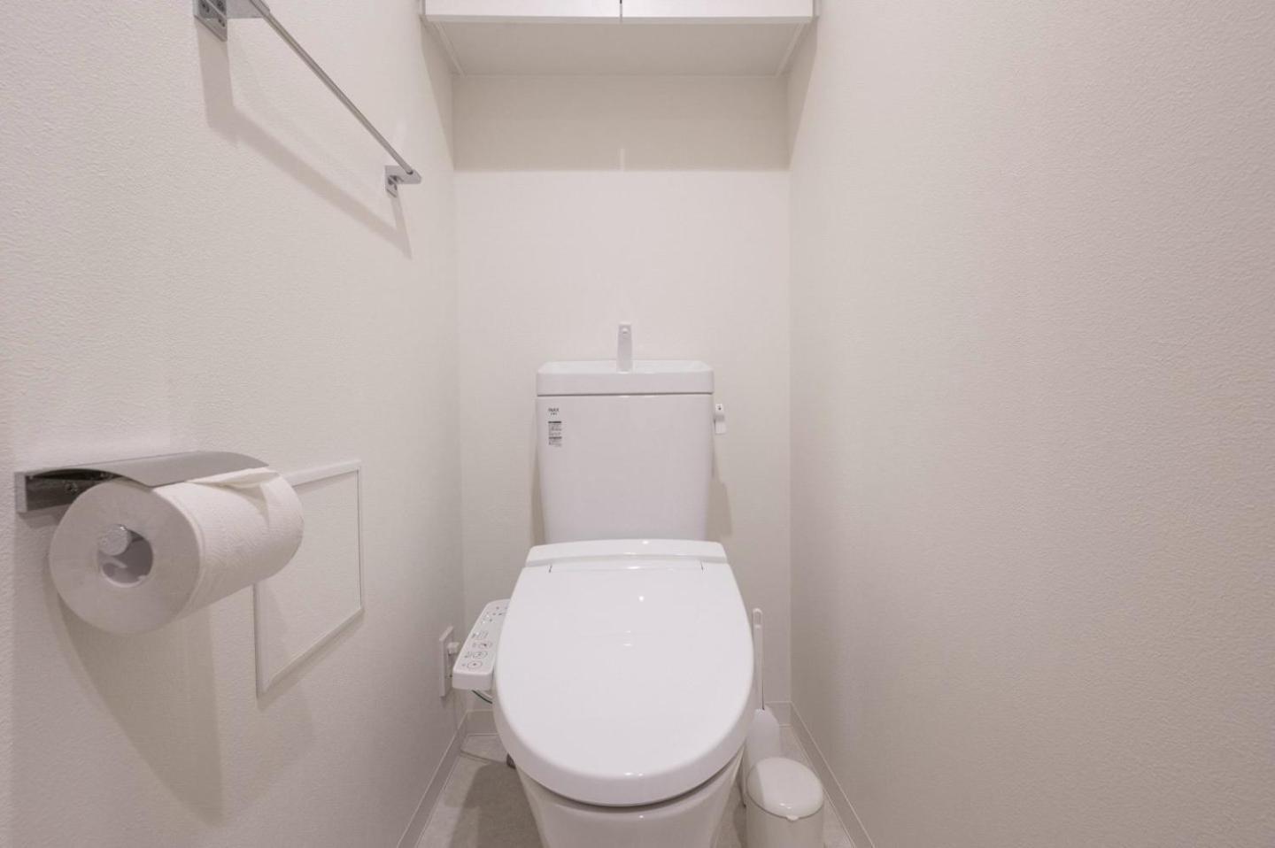 One-Bedroom Apartment photo 3