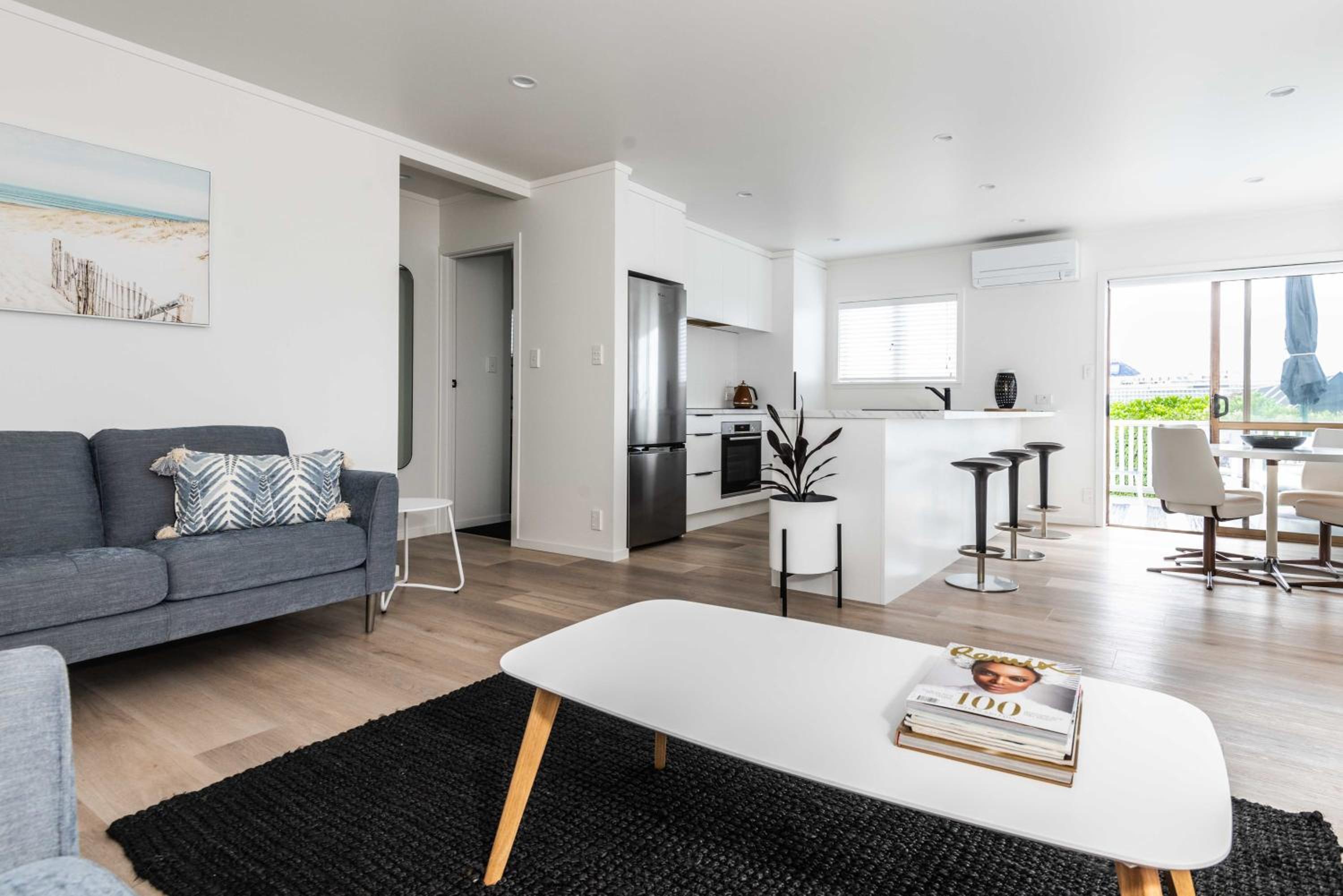 Three-Bedroom Apartment photo 1