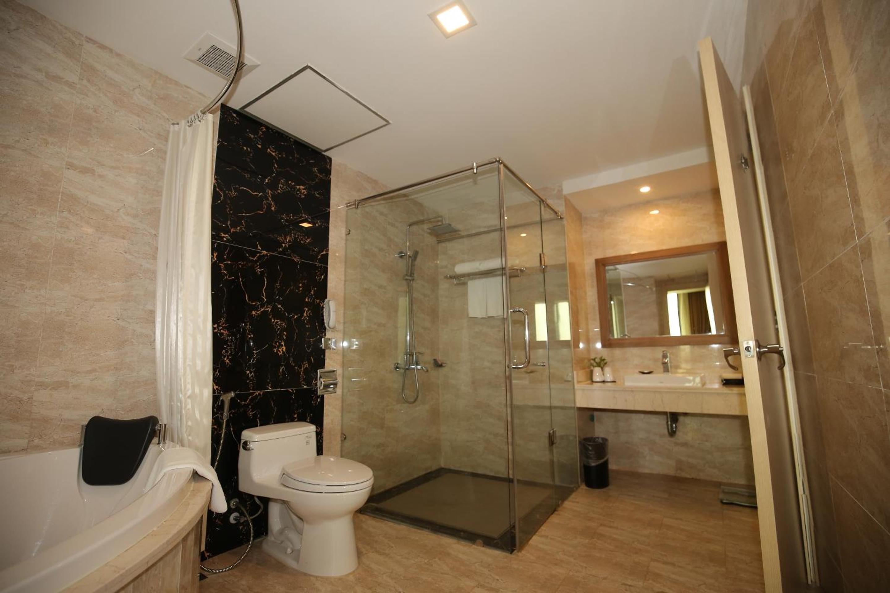 Executive Suite photo 2