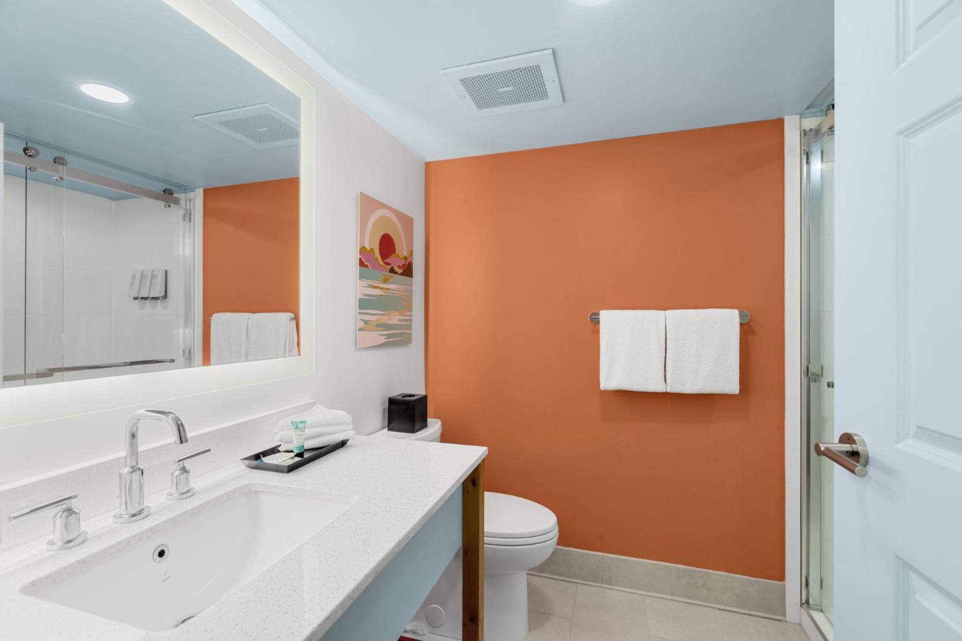 King Family Suite With Bunkbed photo 2