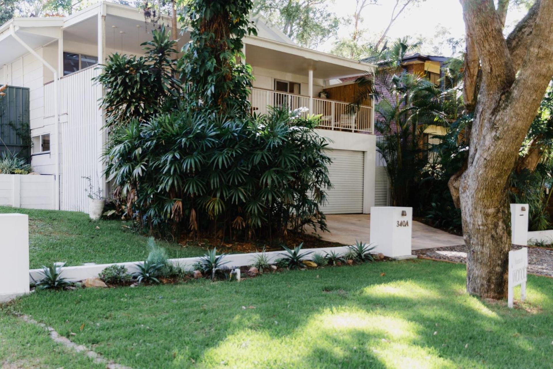 Three-Bedroom House photo 2