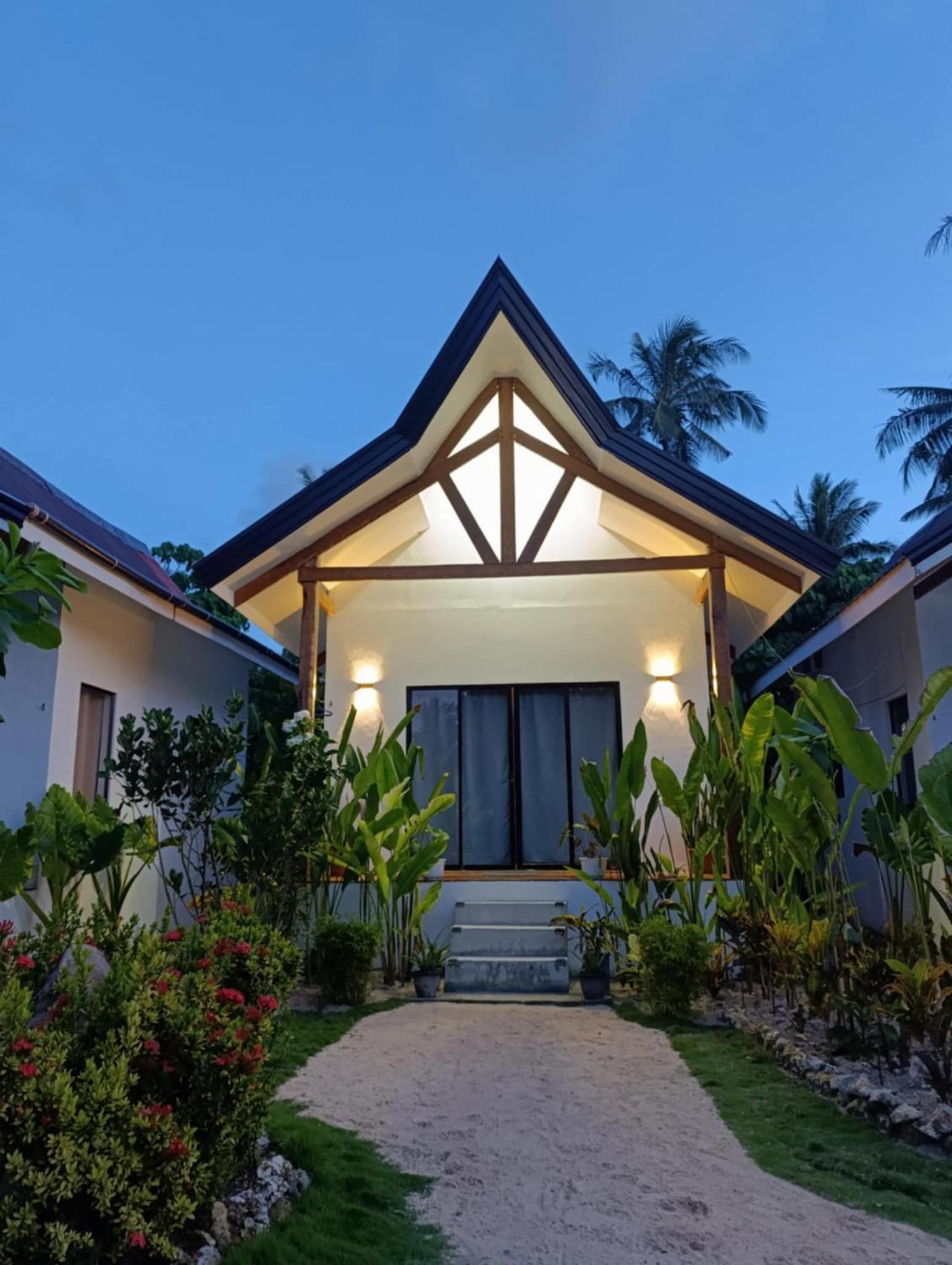 Villa photo 2