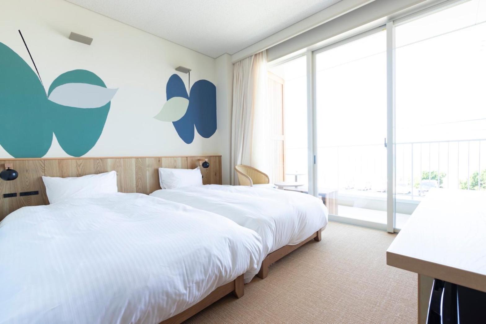 Twin Room with Sea View-2F-dog are not allowed - Photo 1