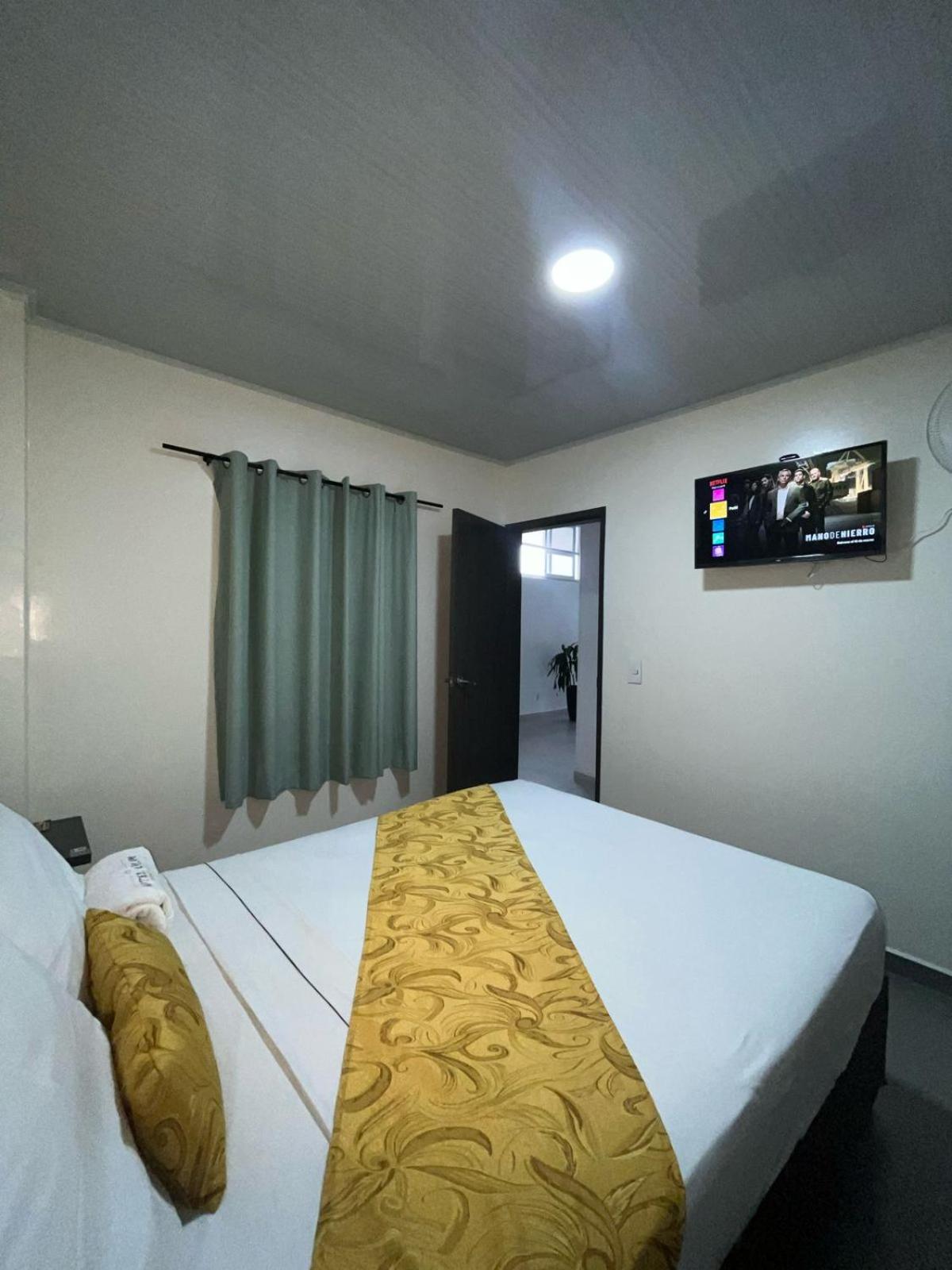 Deluxe Double Room (2 Adults + 1 Child) photo 2