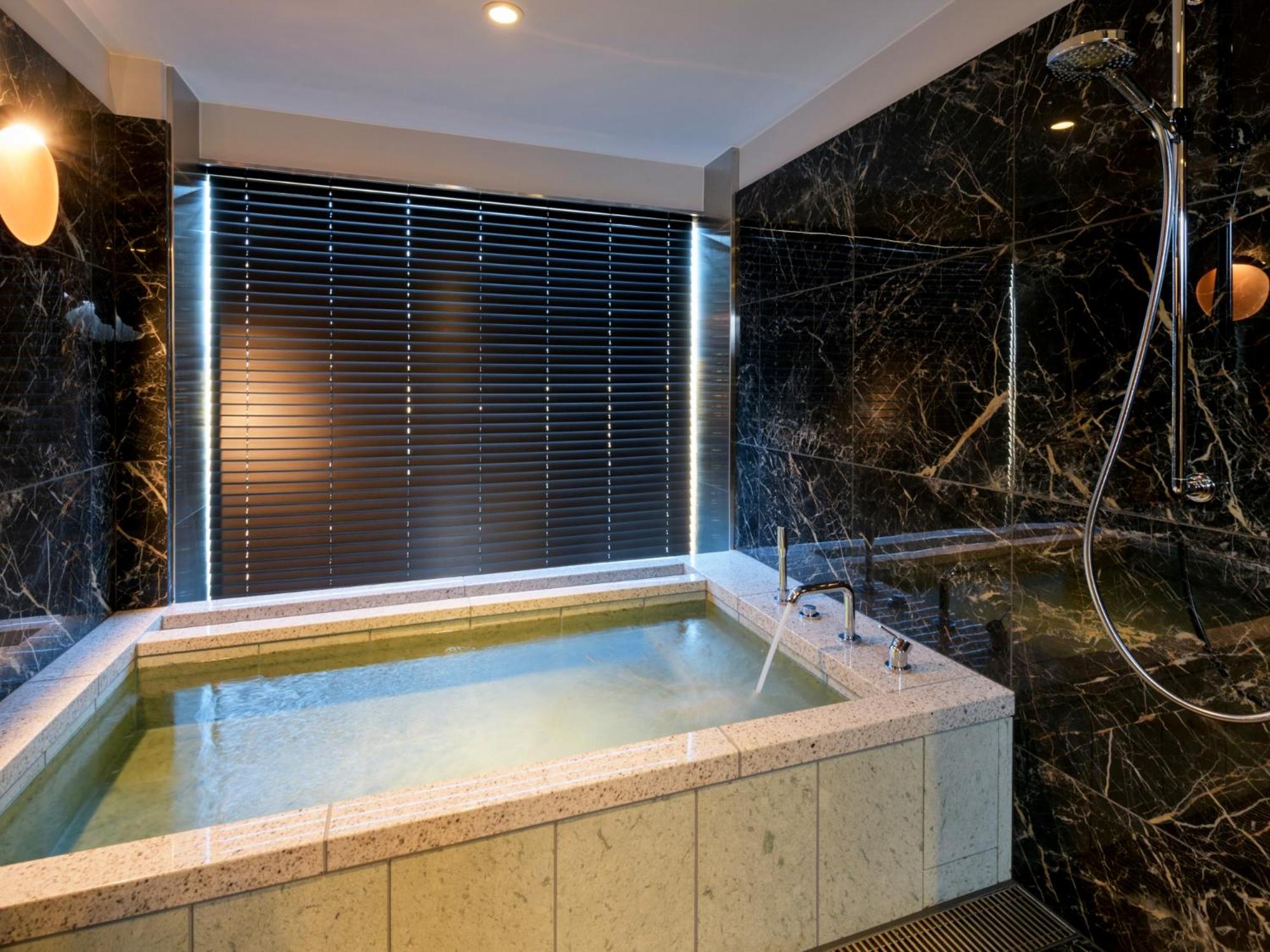 Junior Suite with Ocean View photo 2
