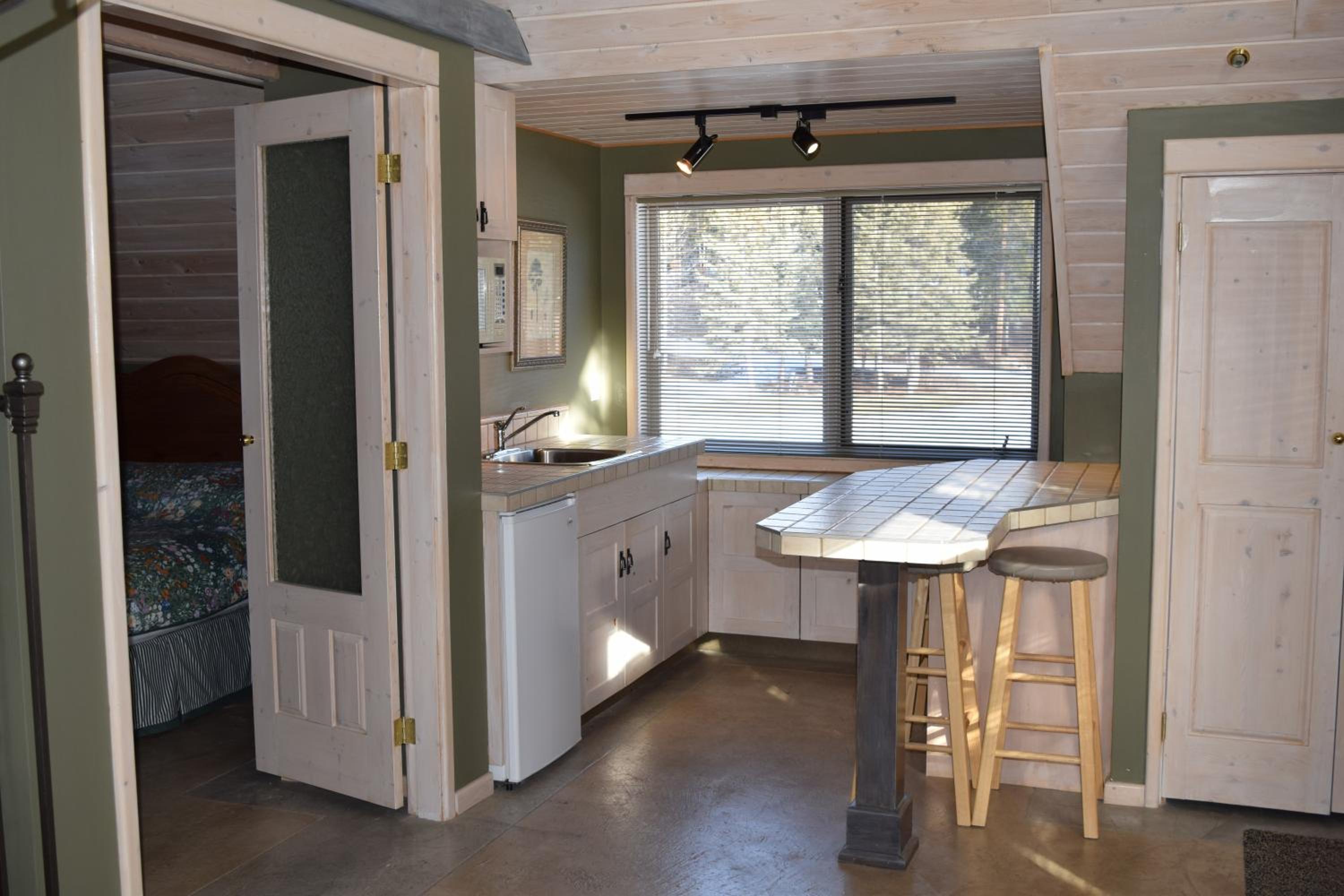 Suite with Lake View photo 2