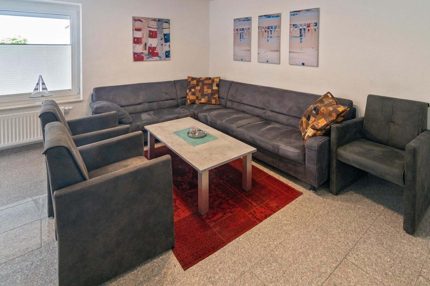 Apartment photo 1
