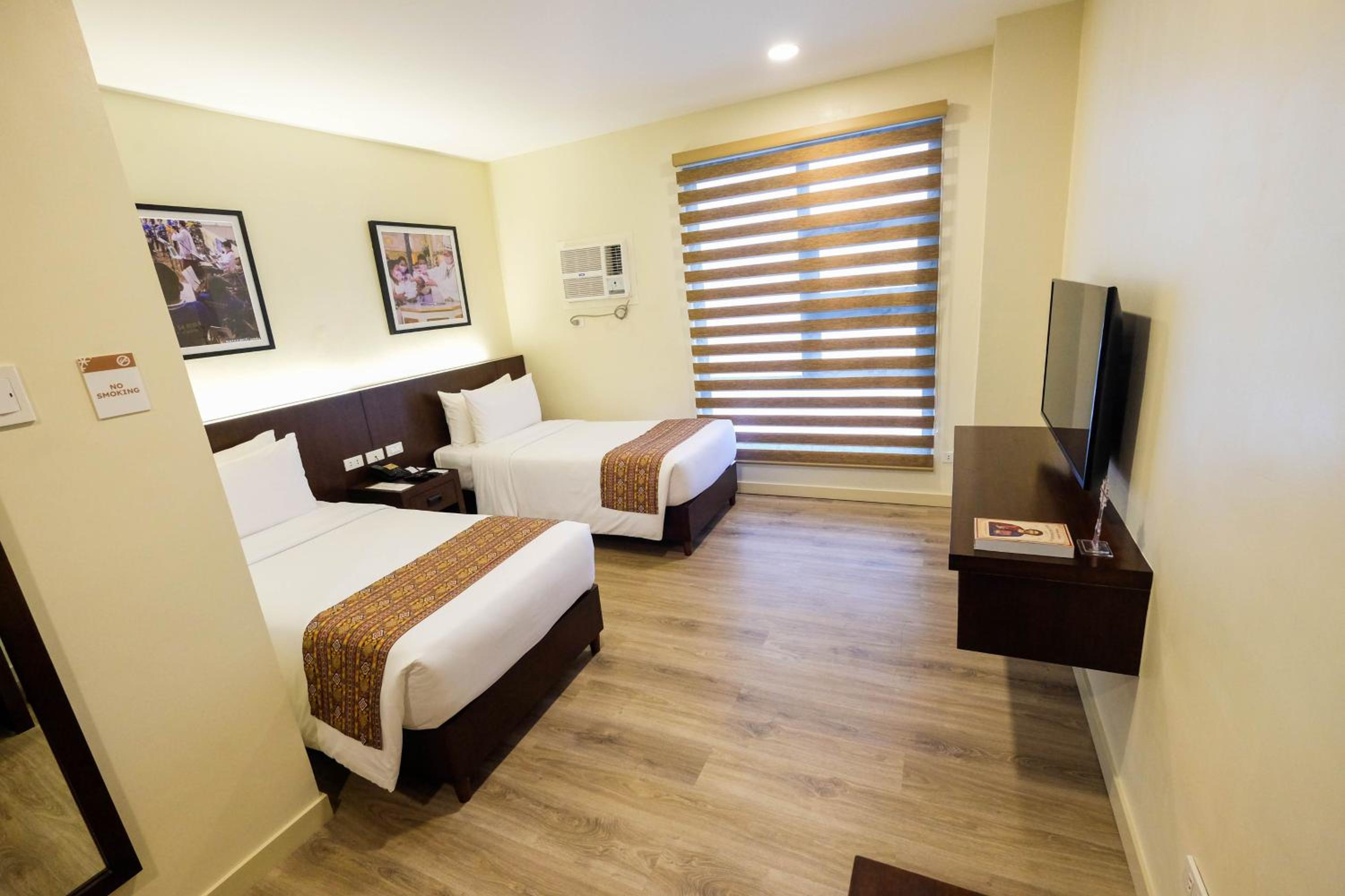 Deluxe Twin Room - Photo 1