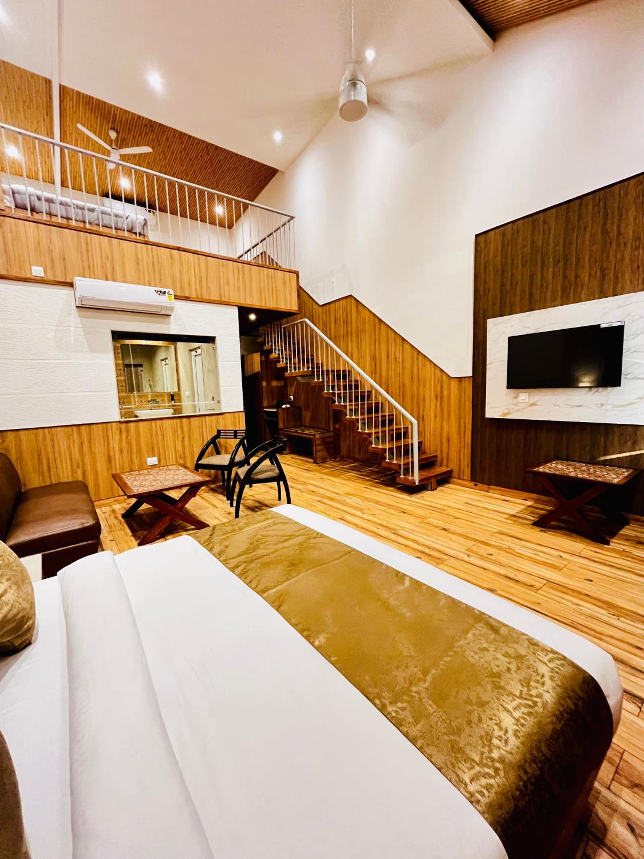 Family Suite - Photo 1
