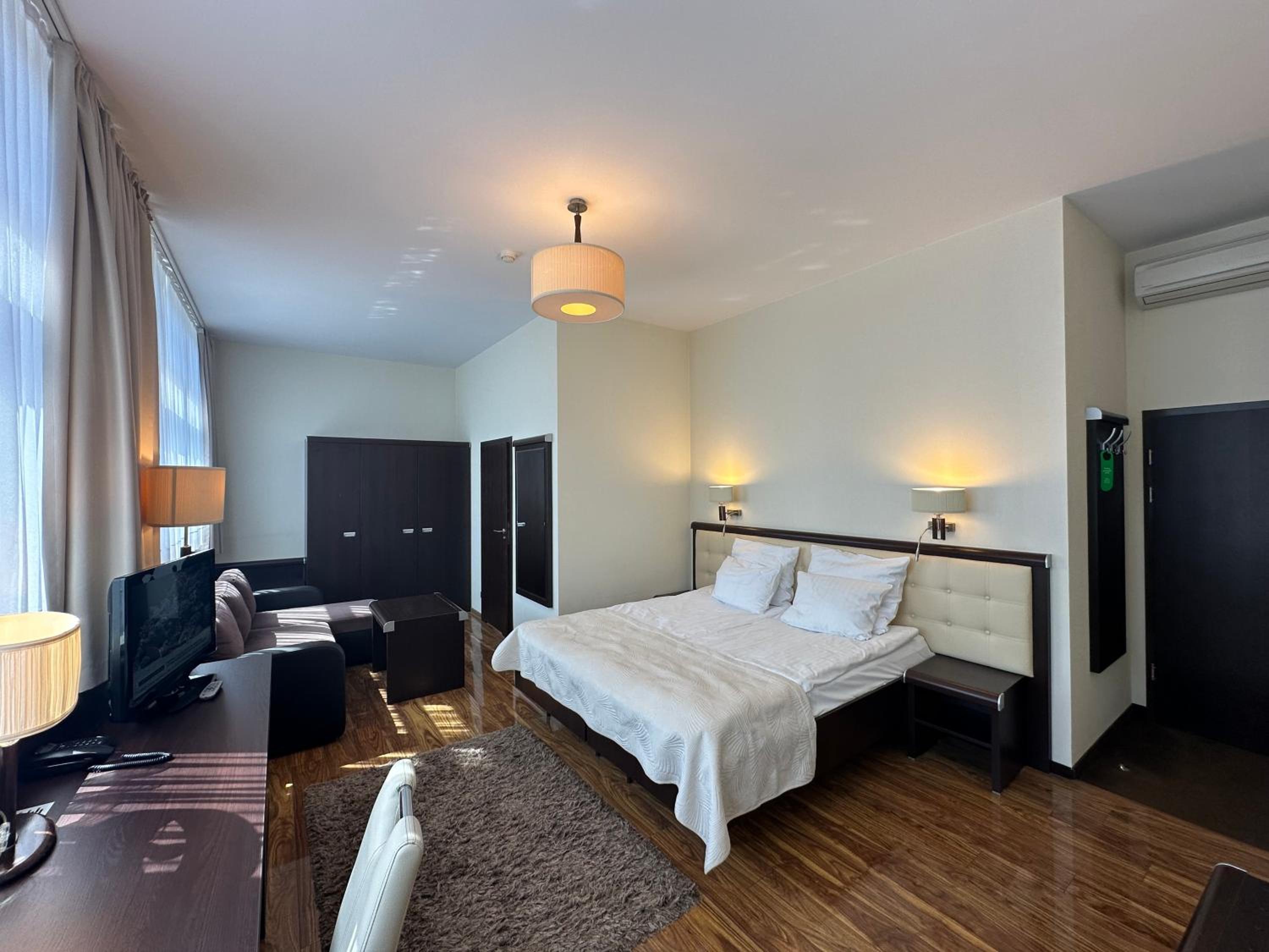 Deluxe Double Room photo 1