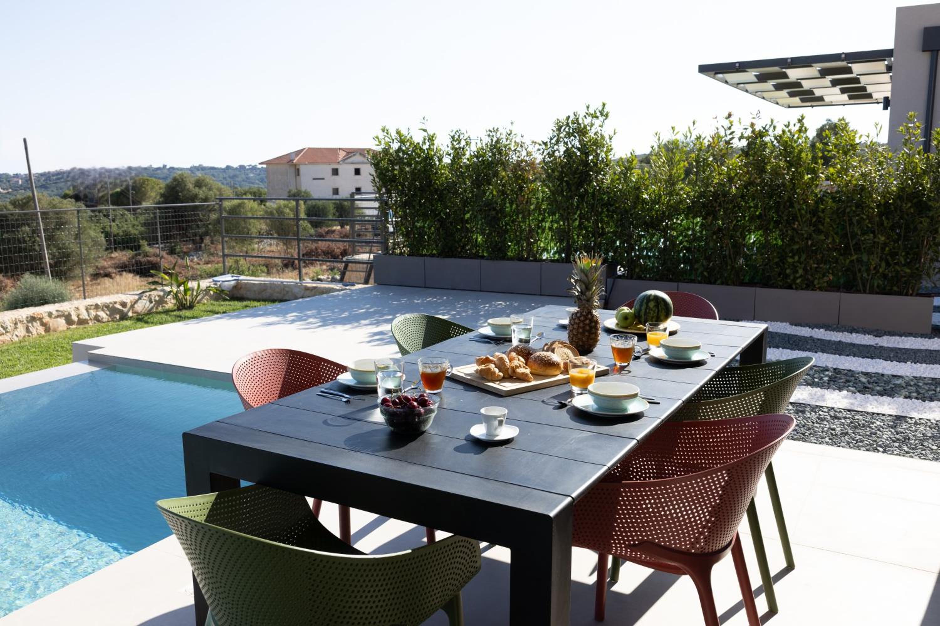 Superior Villa photo 2