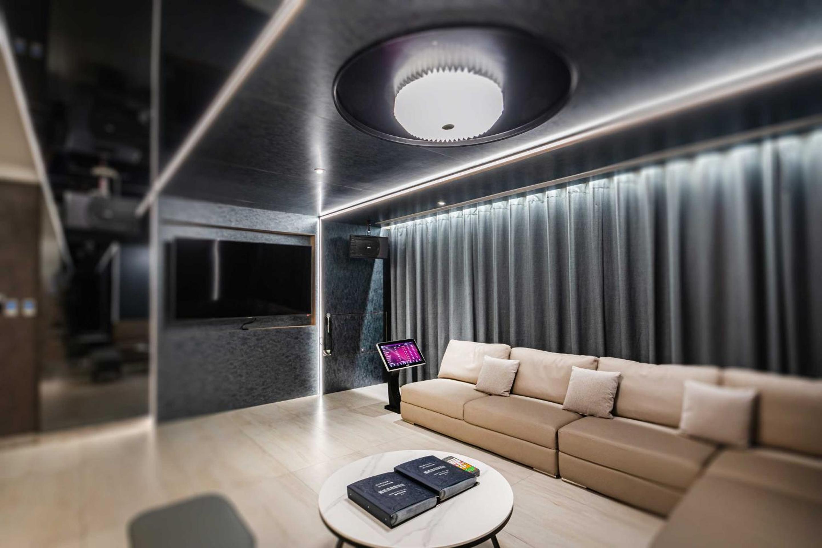 KTV Double Room  photo 3