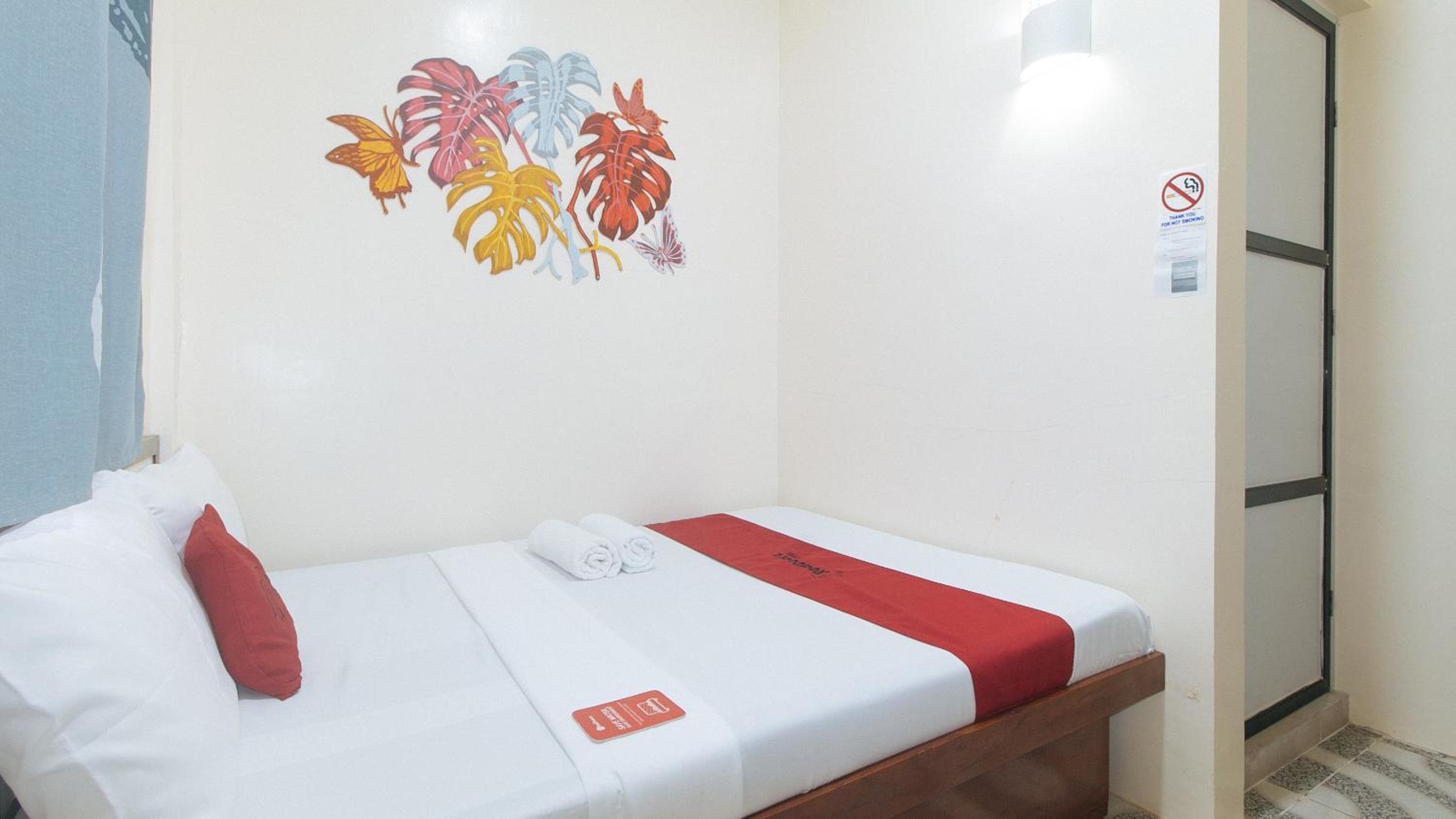 Standard Double Room - Photo 5